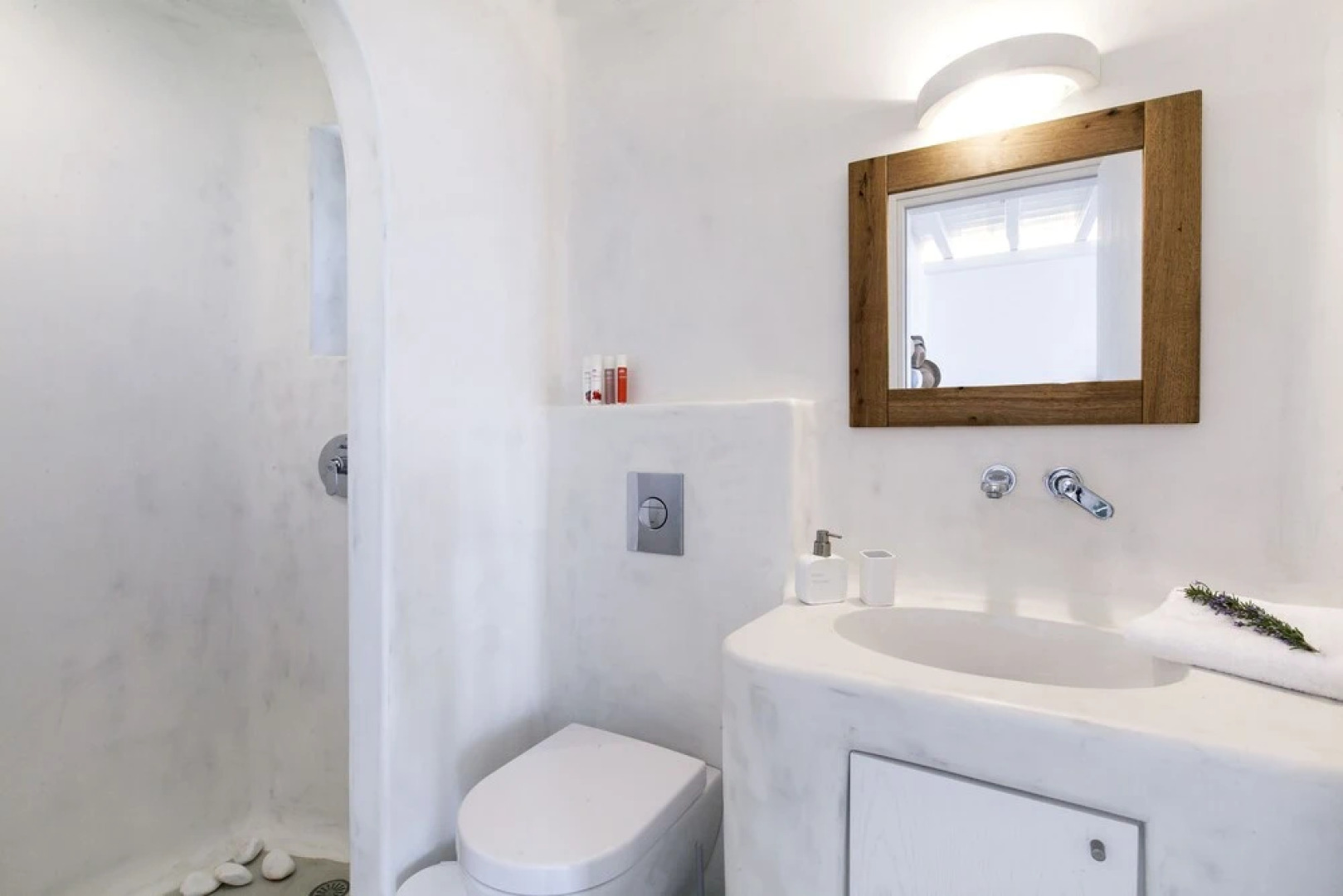 Breathtaking 6Bed villa in Platis Gialos