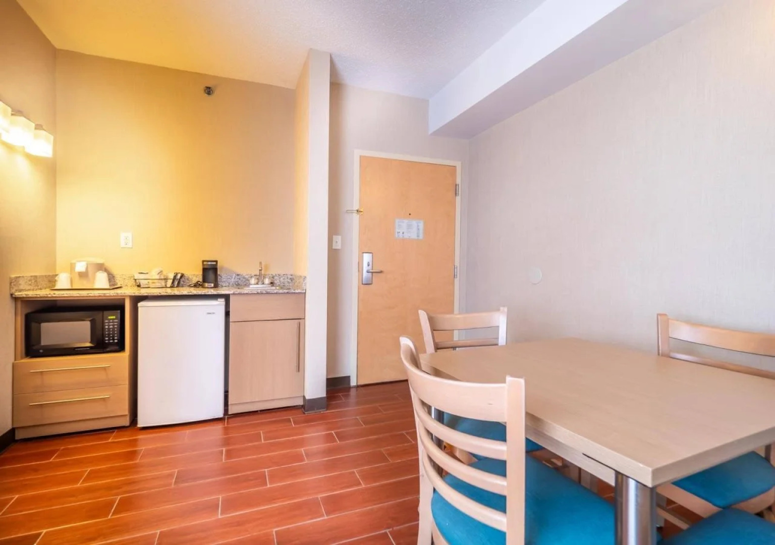 Atlantic Sands Hotel & Conference Center