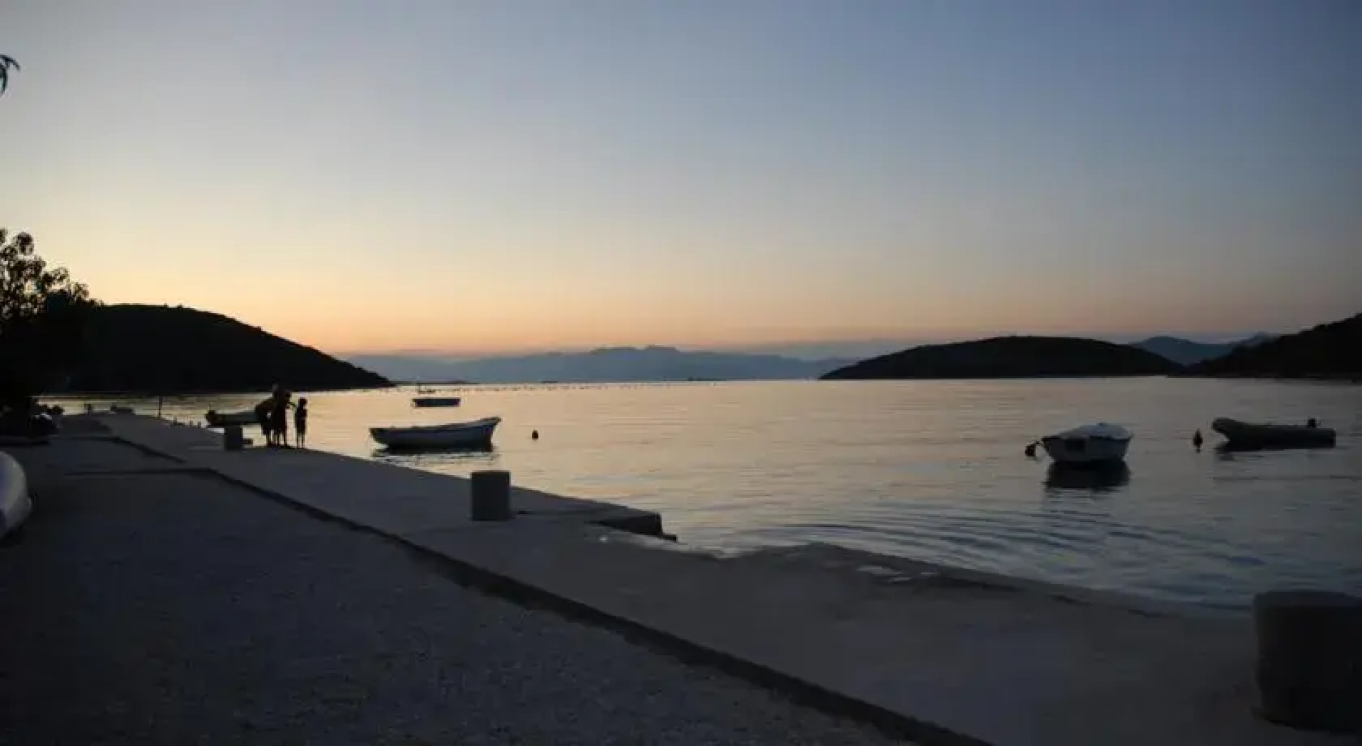 Apartments Adrialuka