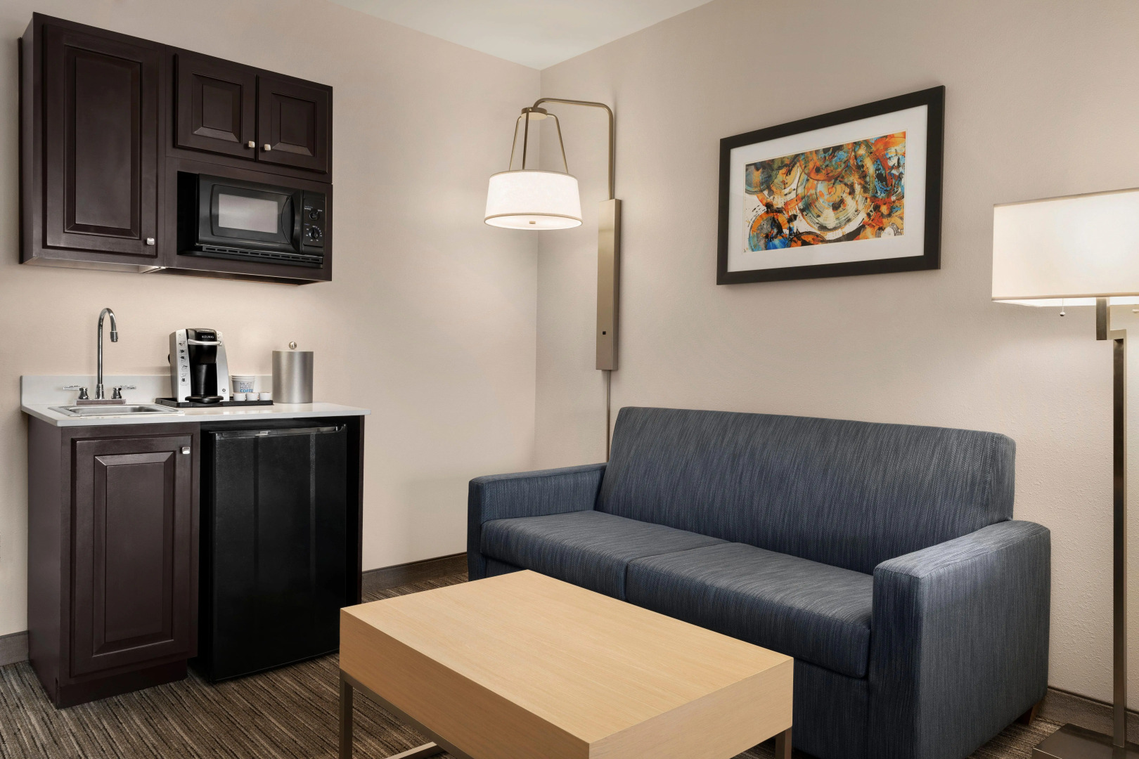 Holiday Inn Express & Suites Mt. Pleasant by IHG