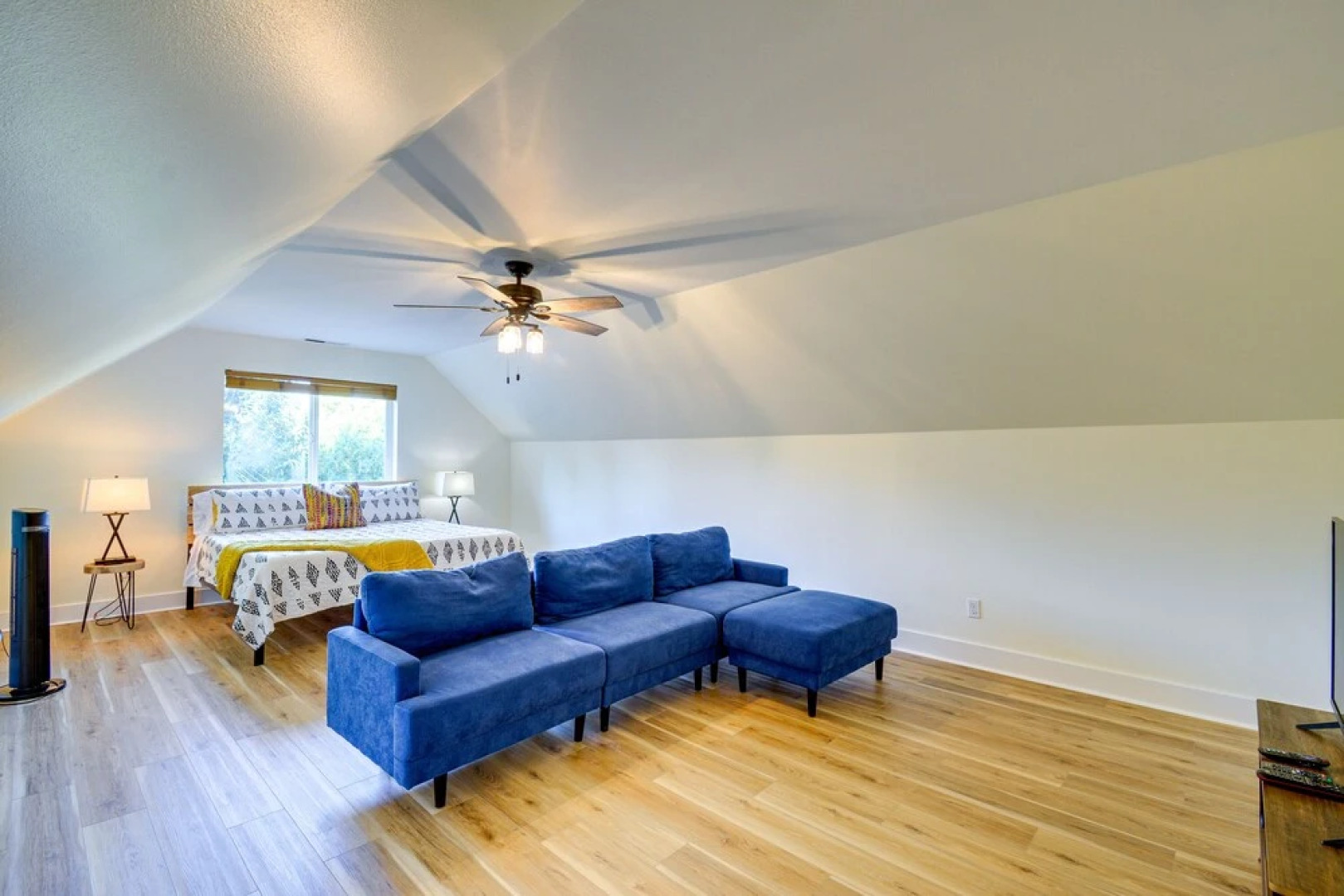 Gig Harbor Vacation Rental w/ Private Hot Tub!