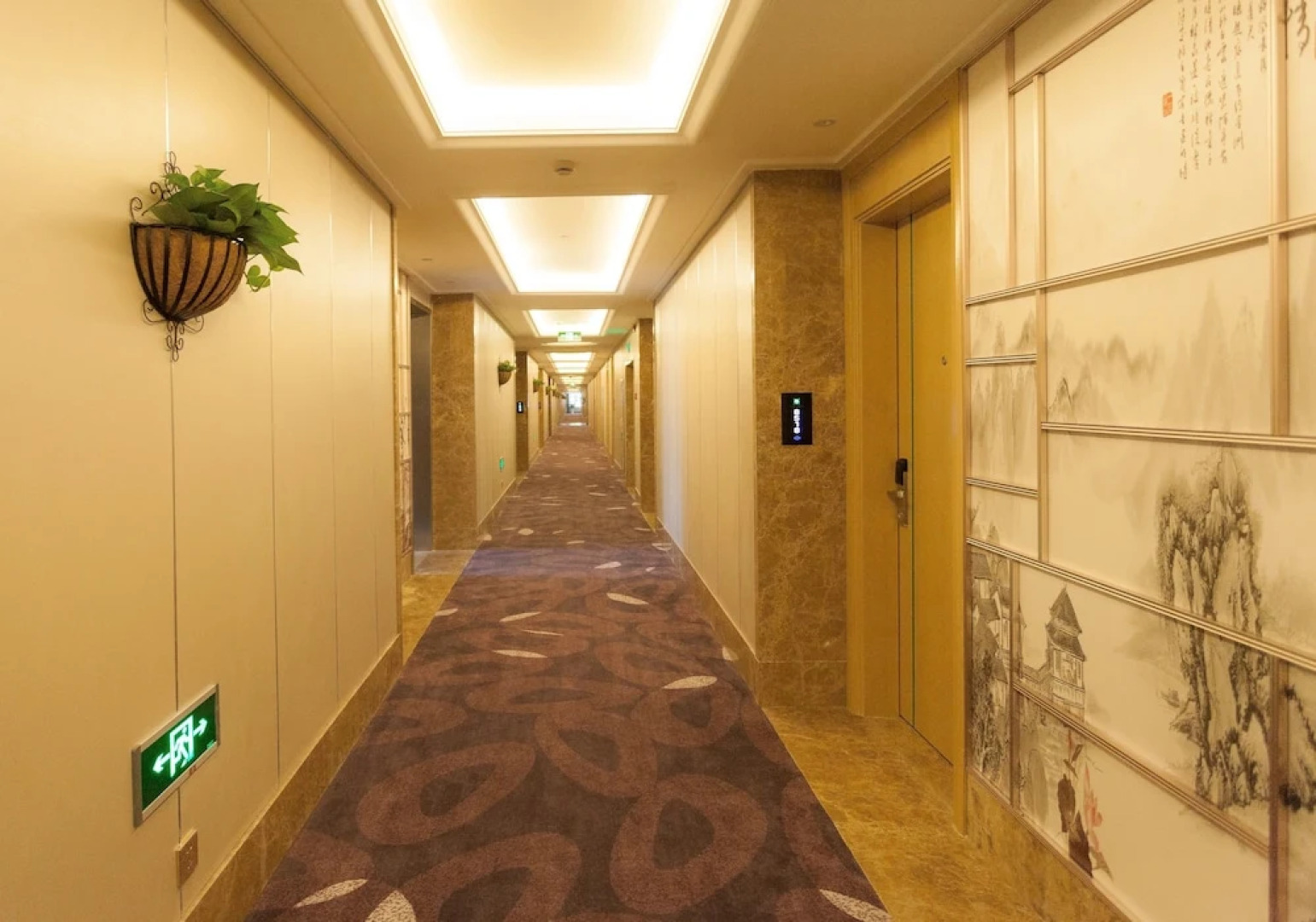 IBIS Styles NT Shimao Plz.