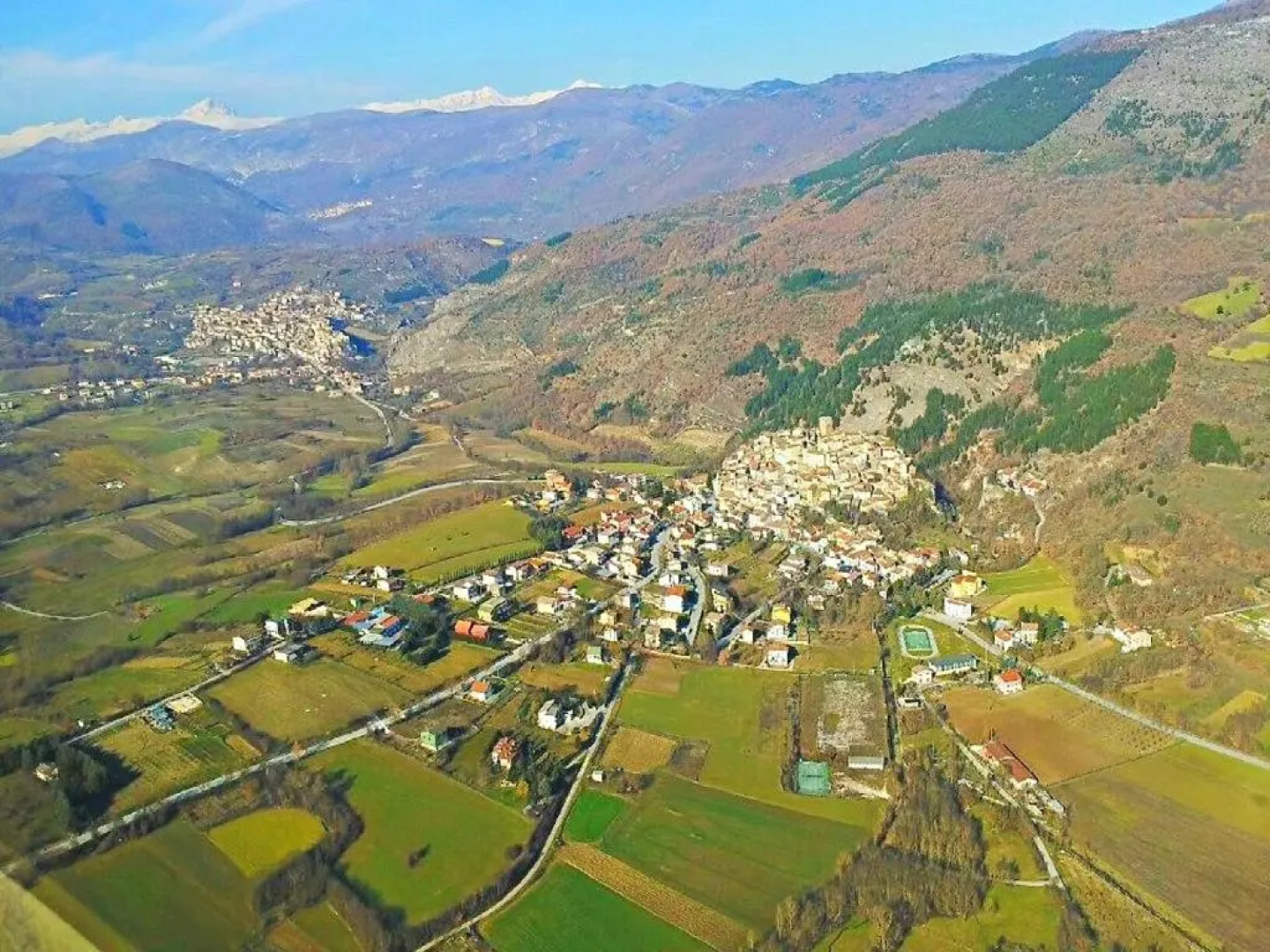 2 bedrooms appartement with furnished terrace and wifi at Castel di Ieri