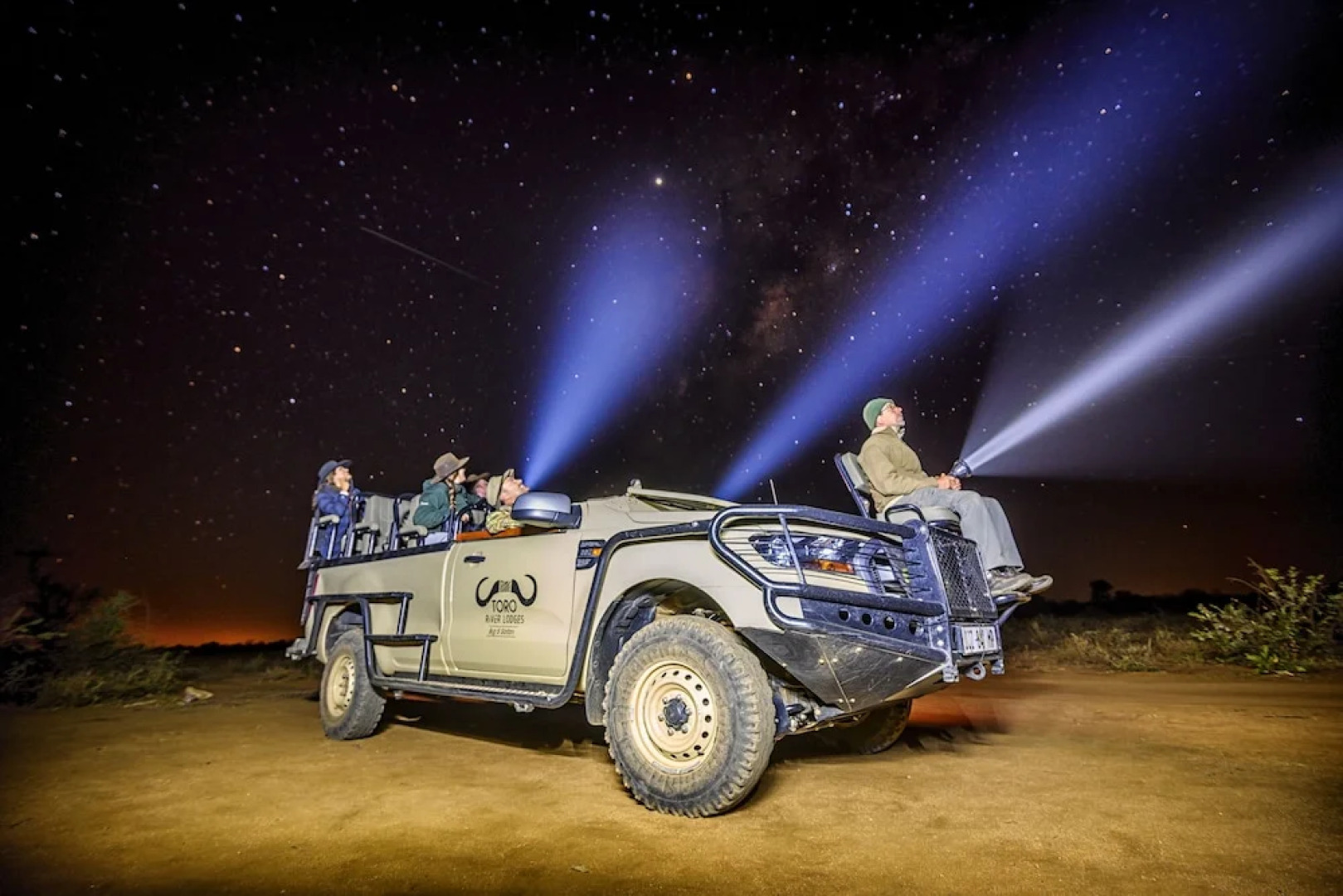 Toro River Lodges Big 5 Safari