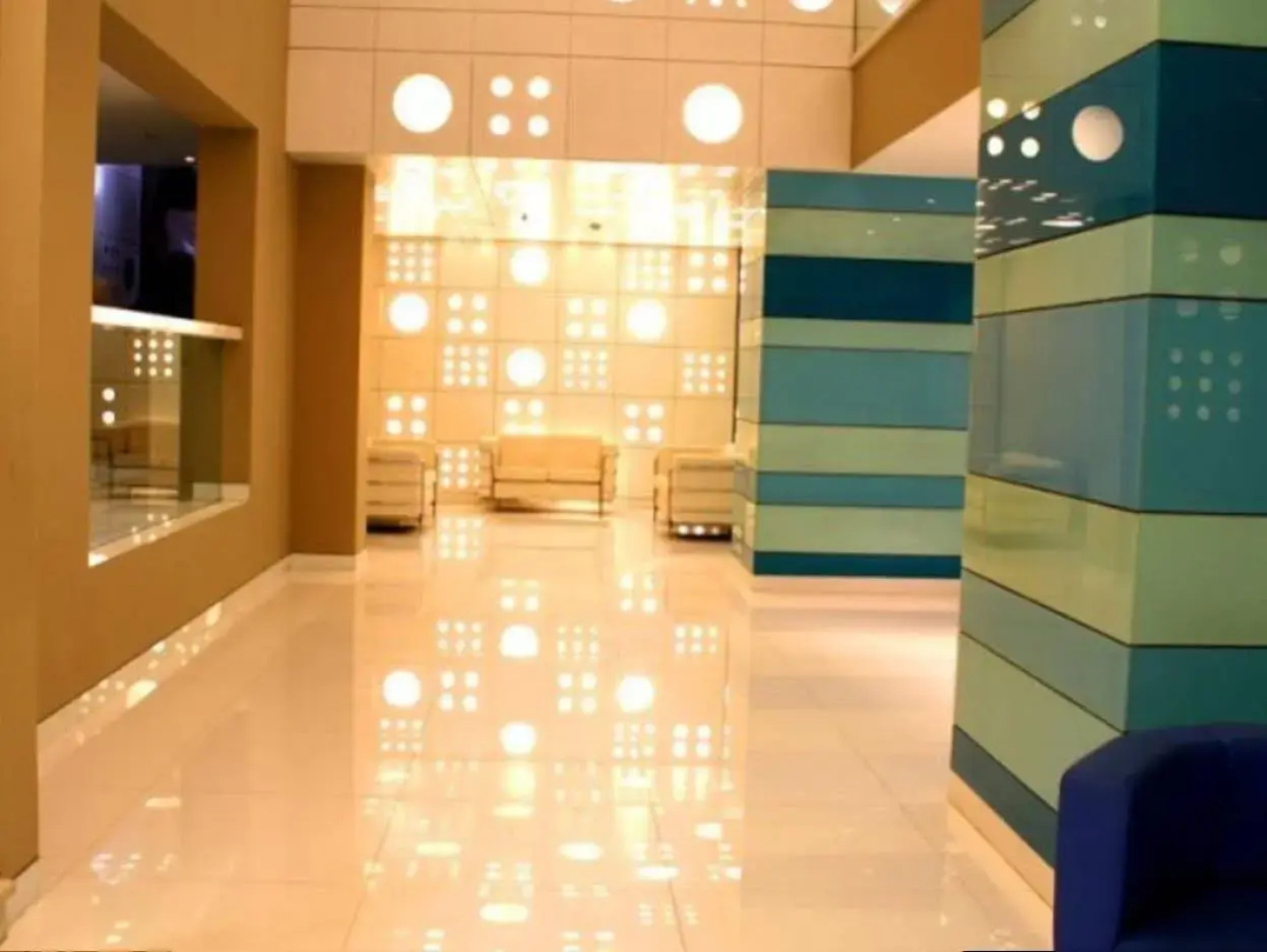 Cocoon Luxury Business Hotel