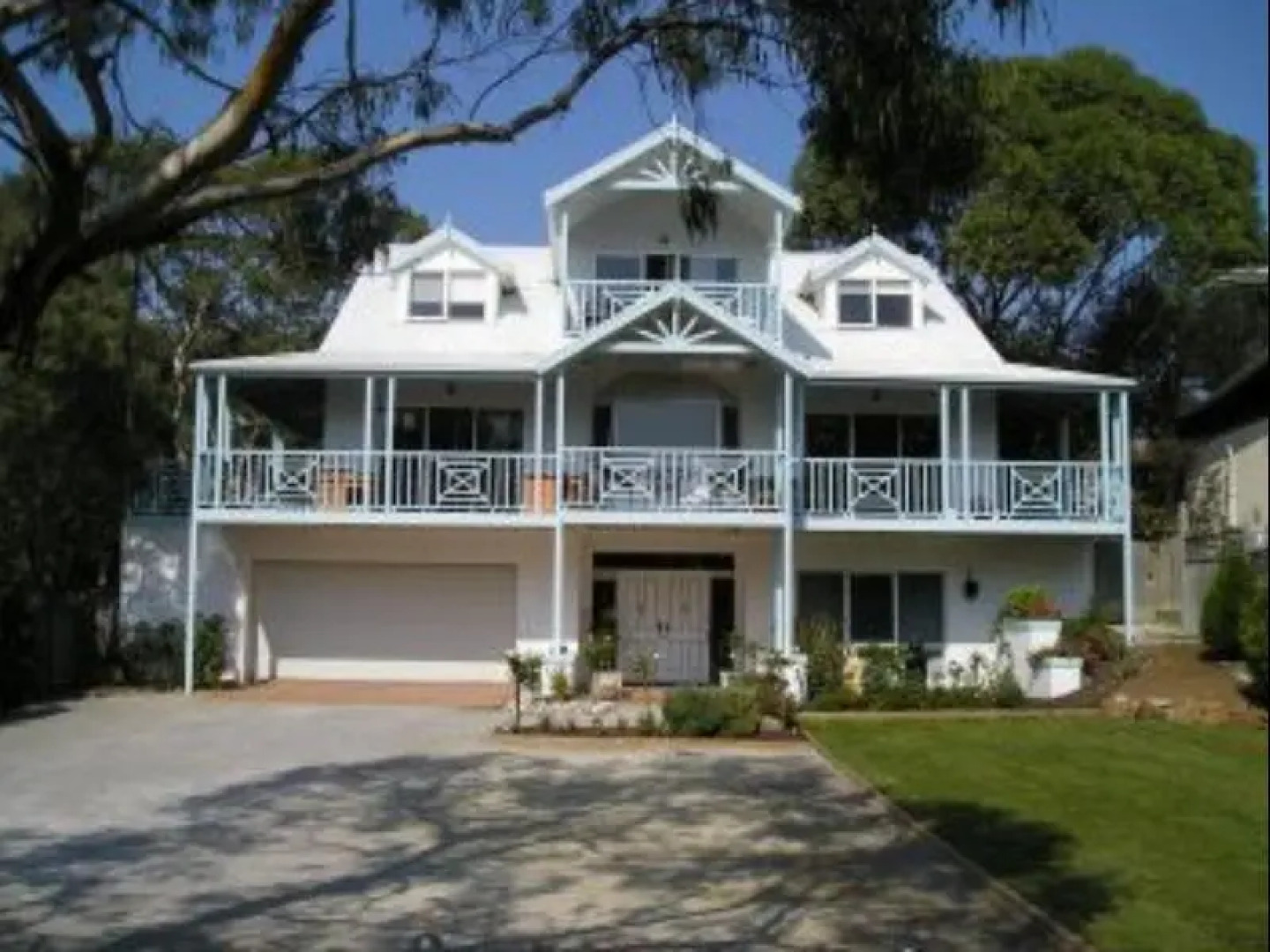 Silver Waters Bed & Breakfast