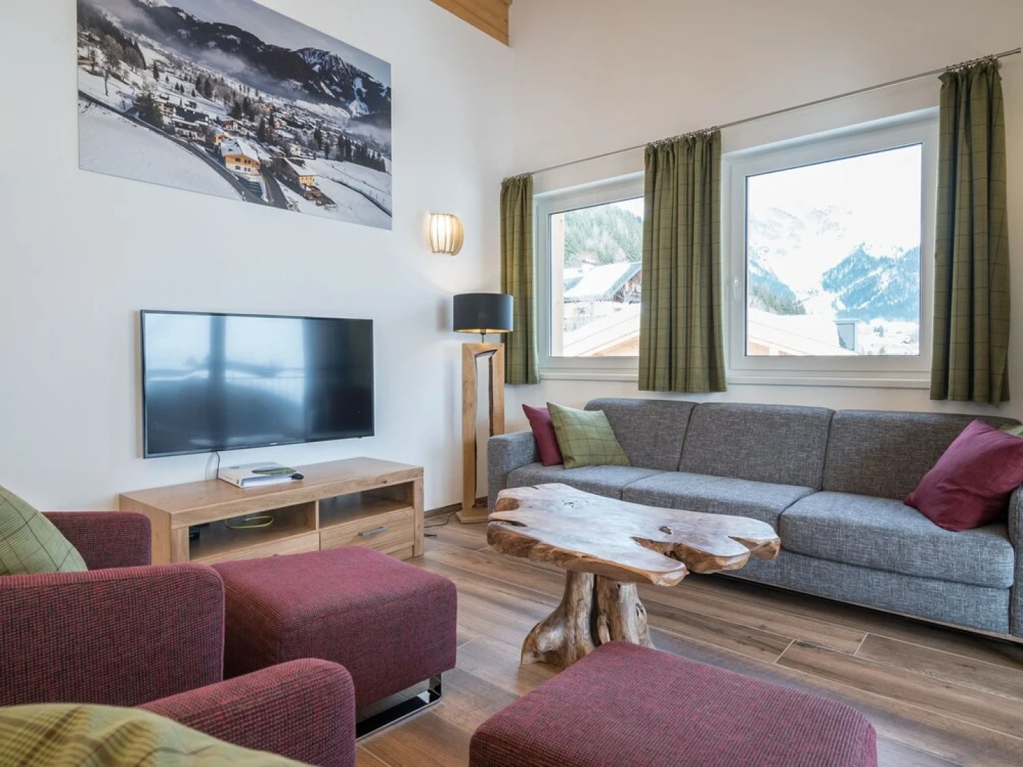 Spacious Apartment in Werfenweng near Lake