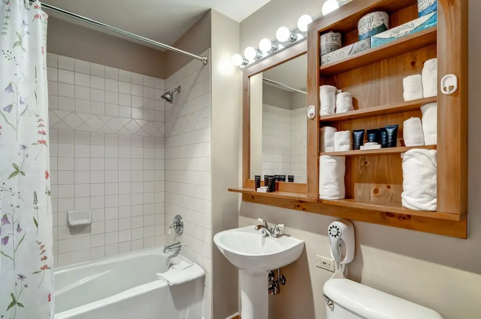 Buffalo Lodge by Summit County Mountain Retreats