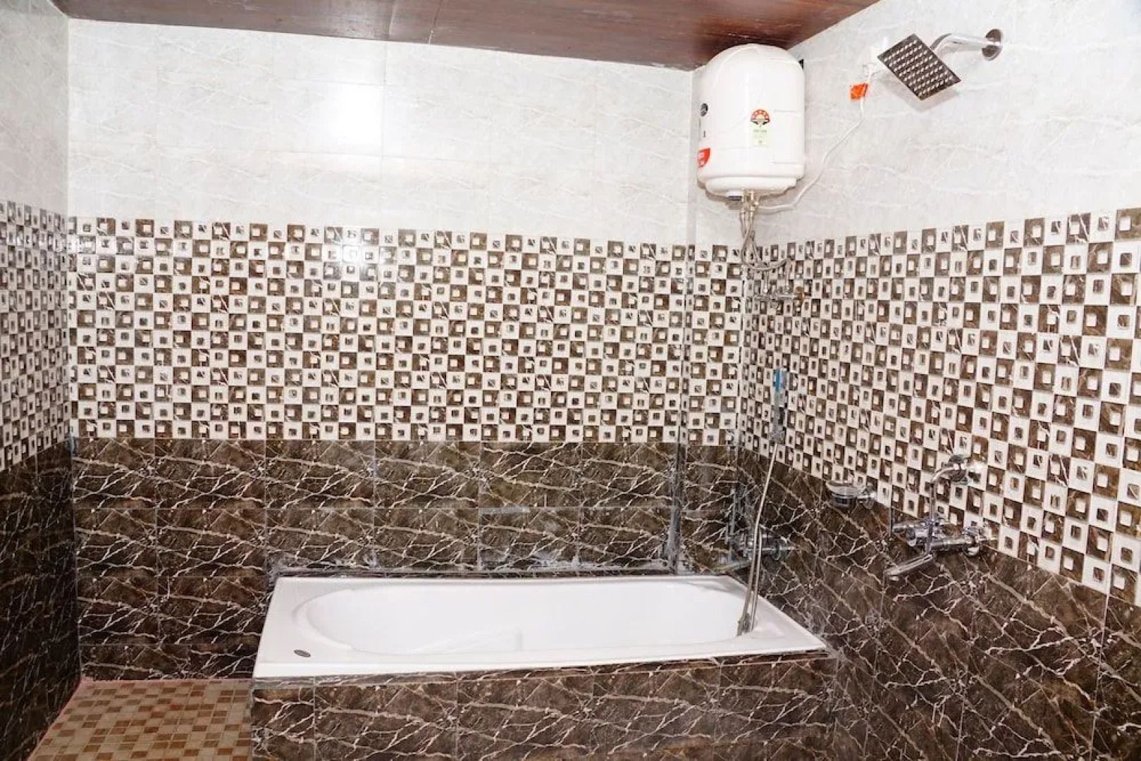 Holiday N Holiday Beach Resort