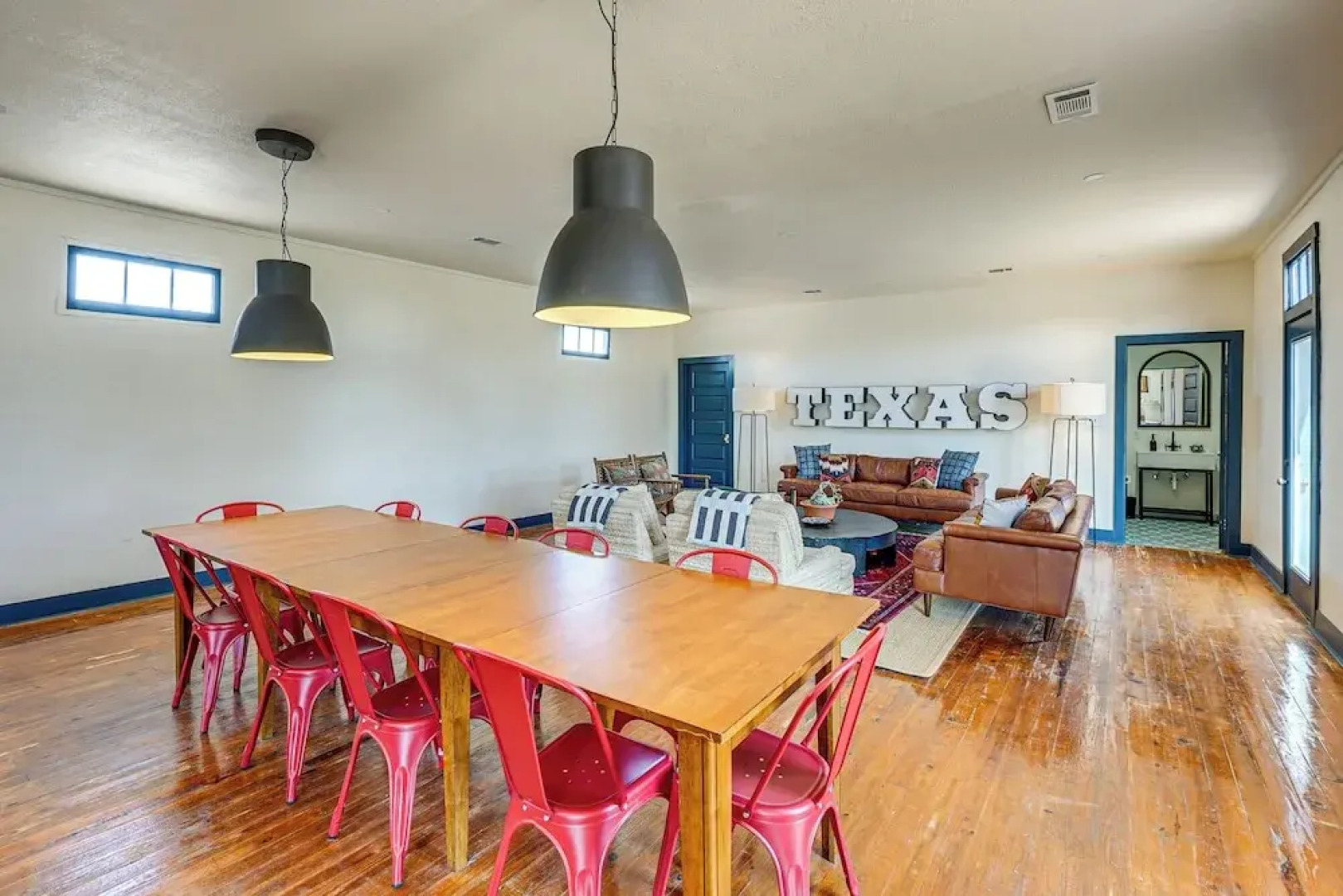 4 Mi to Davis Mountains State Park: Family Retreat