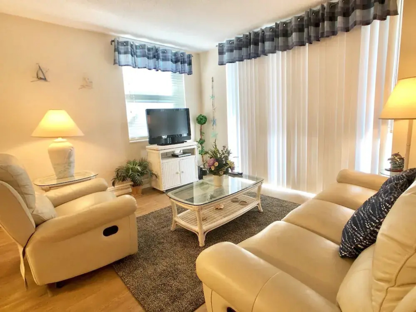 Bonita Beach 5500 - 5208