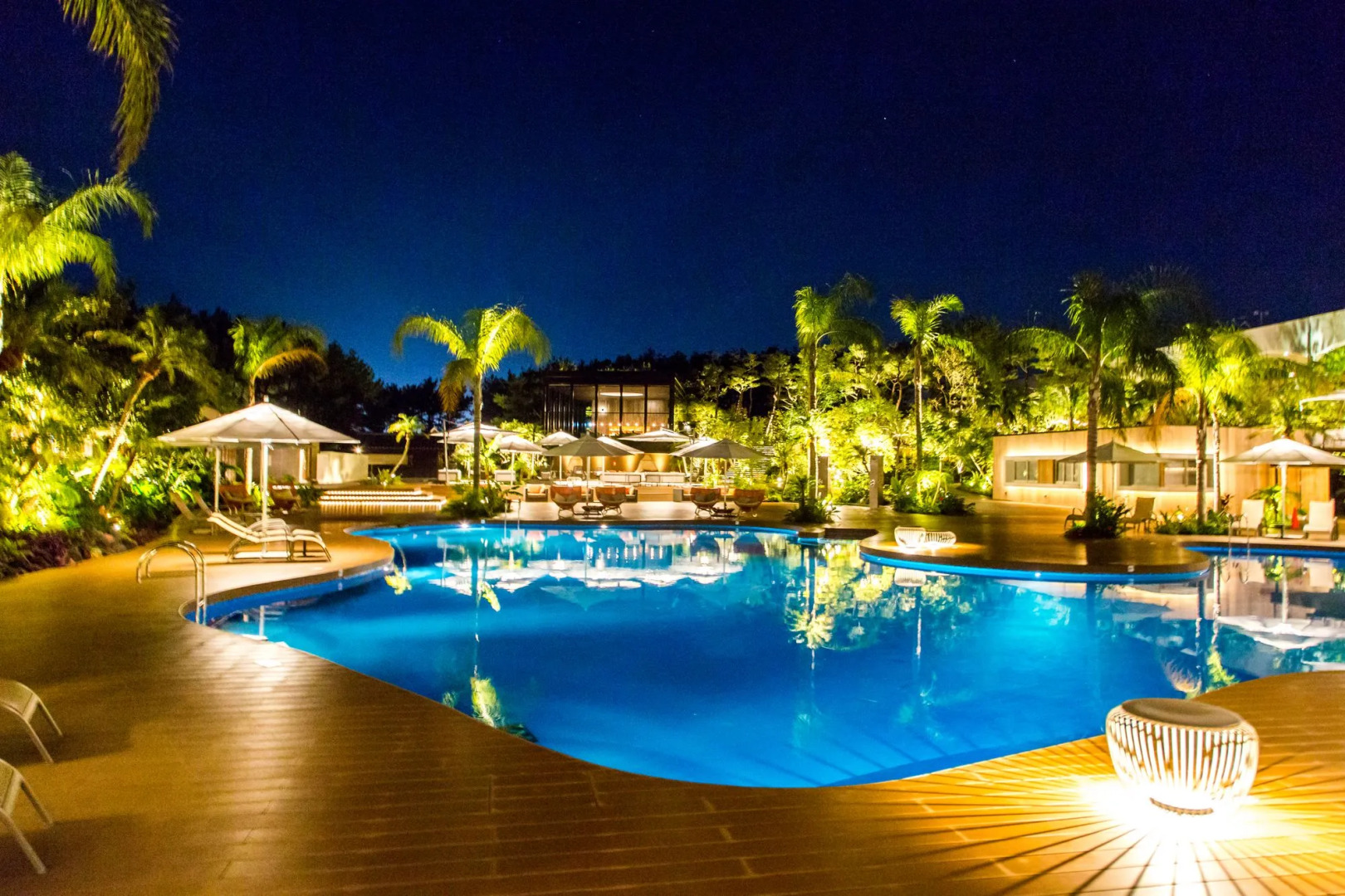 Phoenix Seagaia Ocean Tower