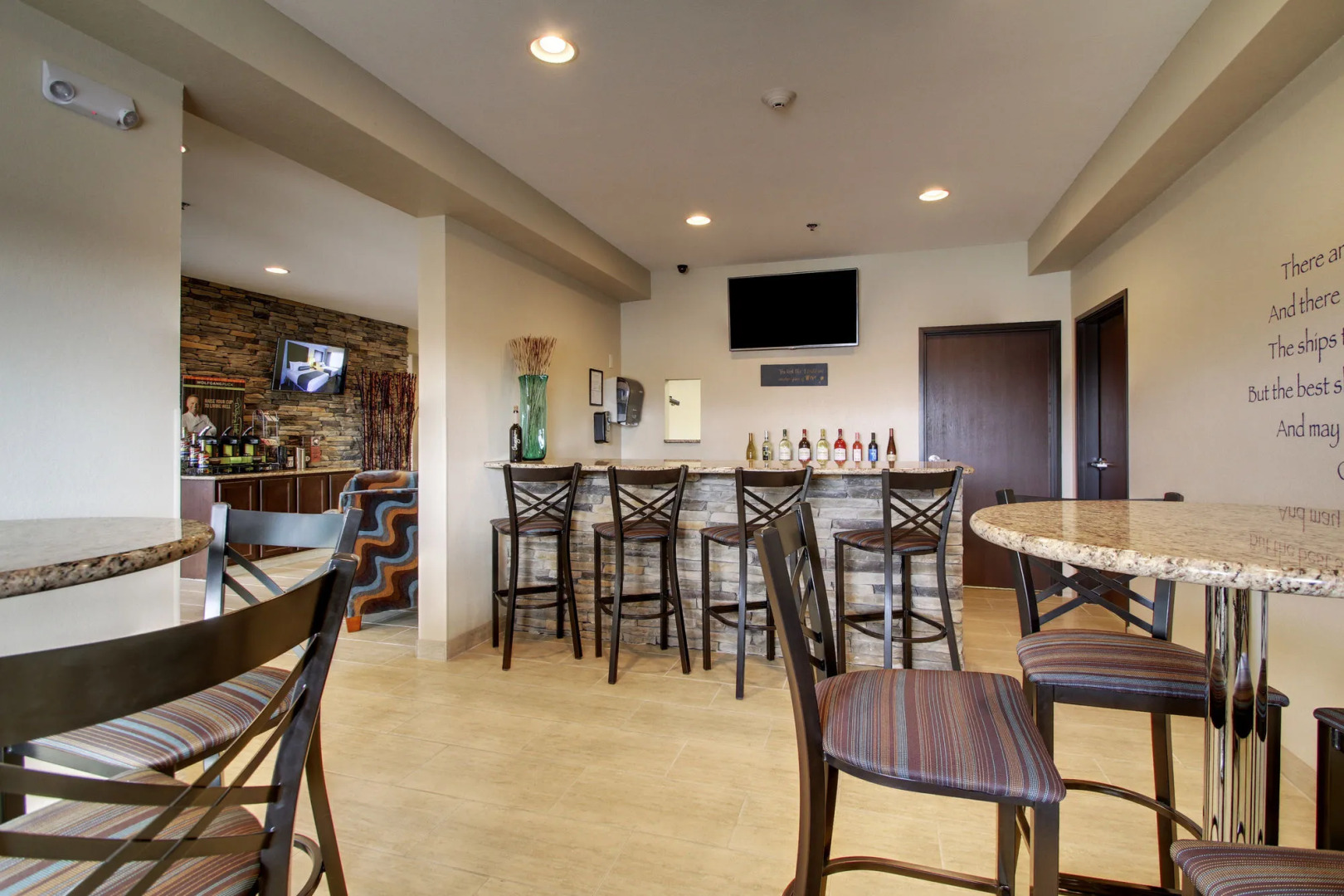 Cobblestone Inn & Suites – Fort Dodge