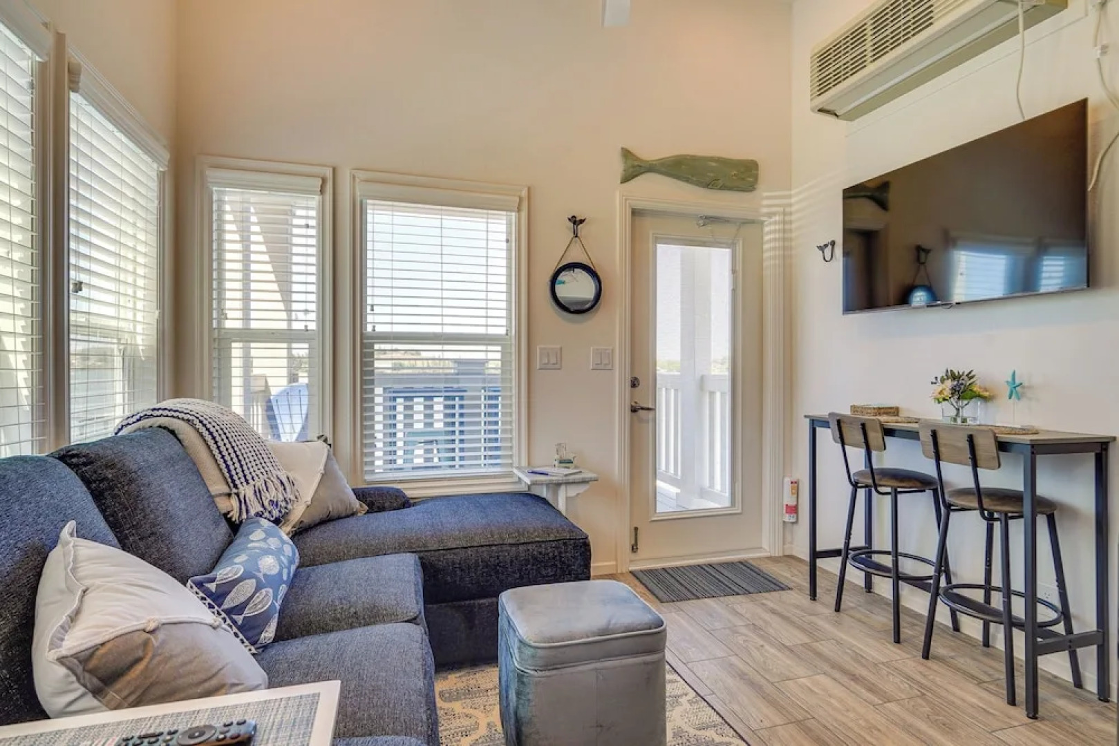 Riverfront Isleton Cottage < 1 Mi to Rio Vista!