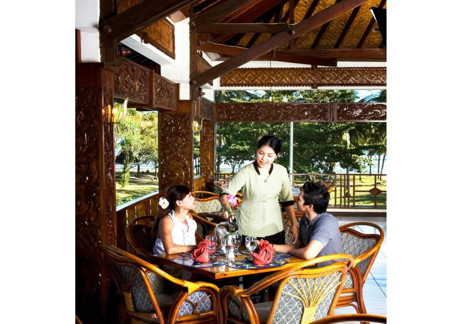 Surya Pesona Beach Hotel