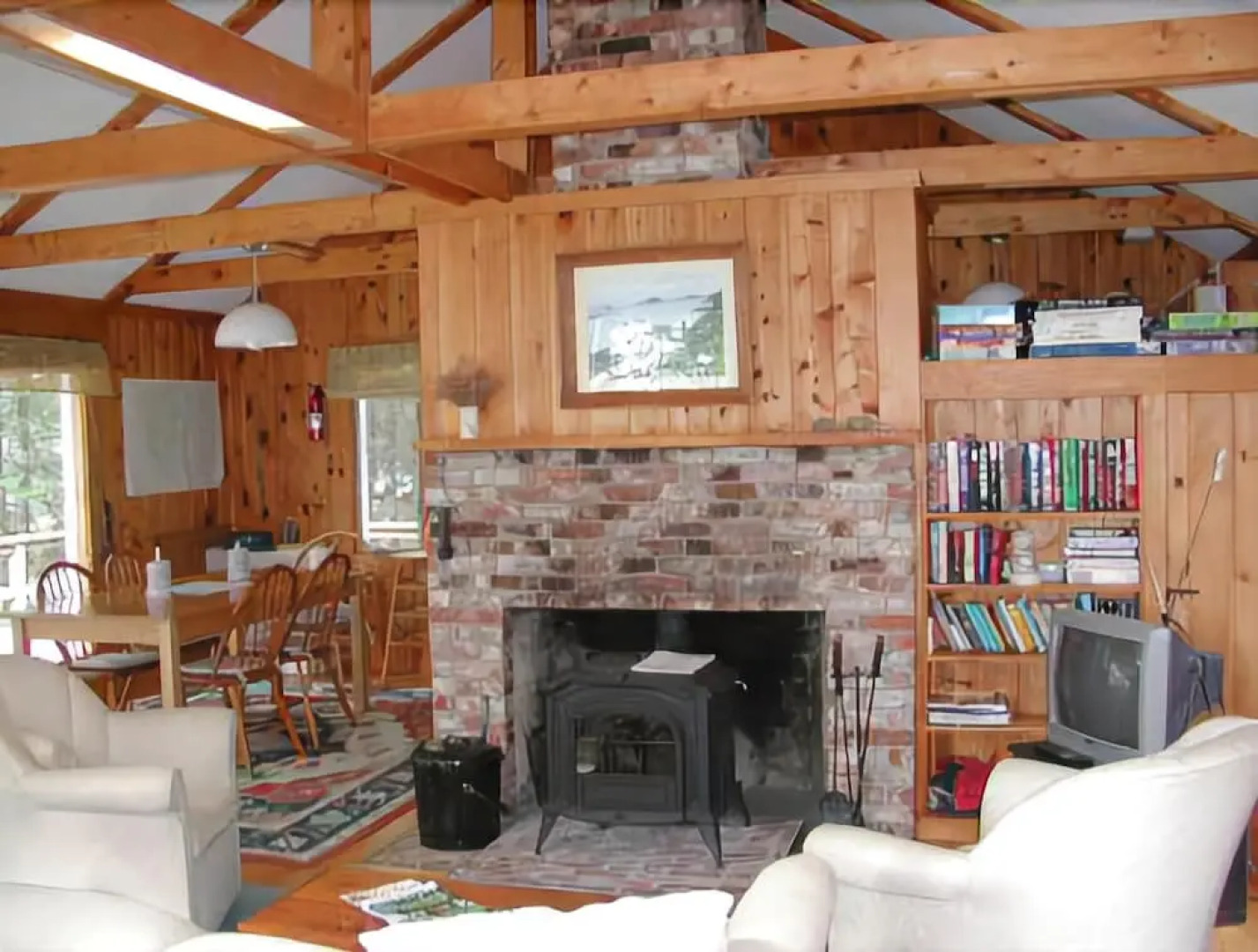 Tyler Point Cottage - Three Bedroom Home