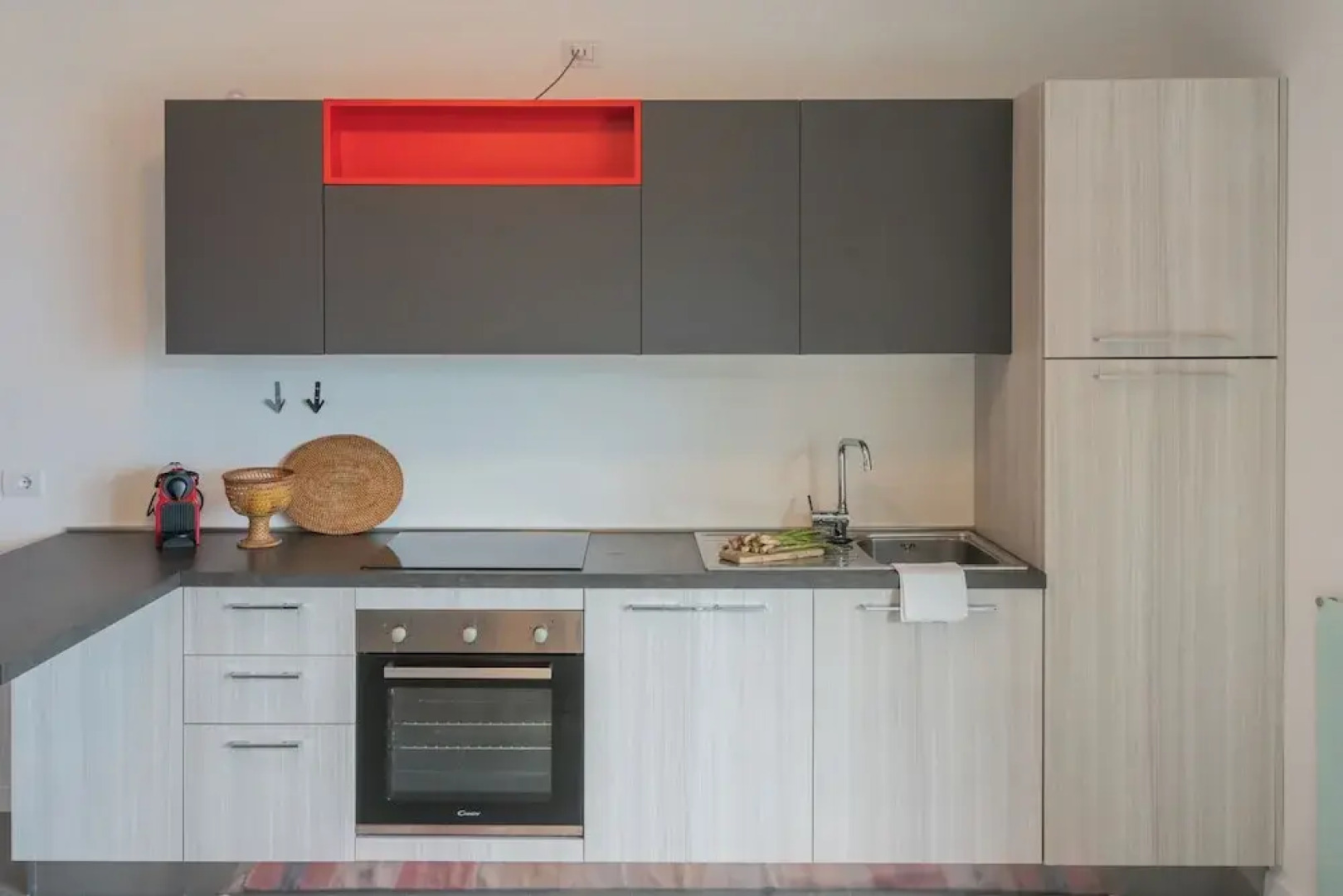 Blooms by the Lake by Rent all Como