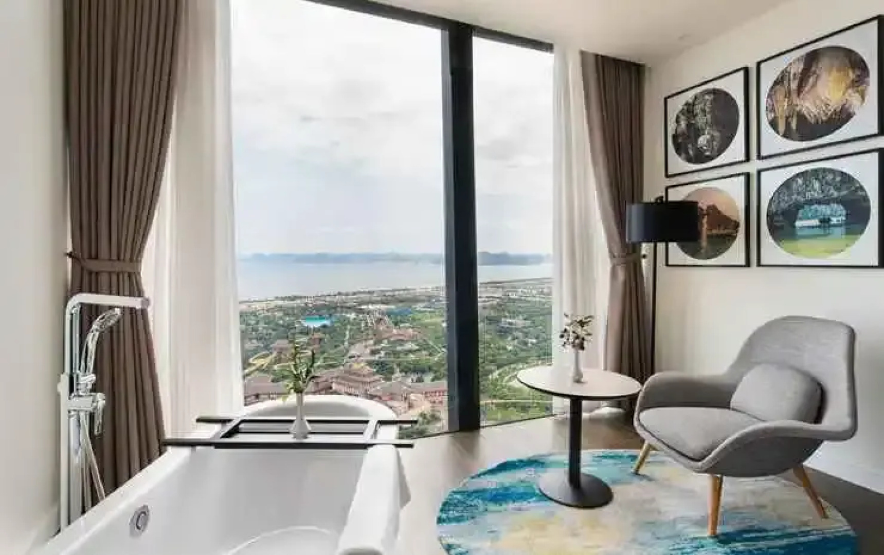 Hotel Soleil Ha Long – Trademark Collection by Wyndham