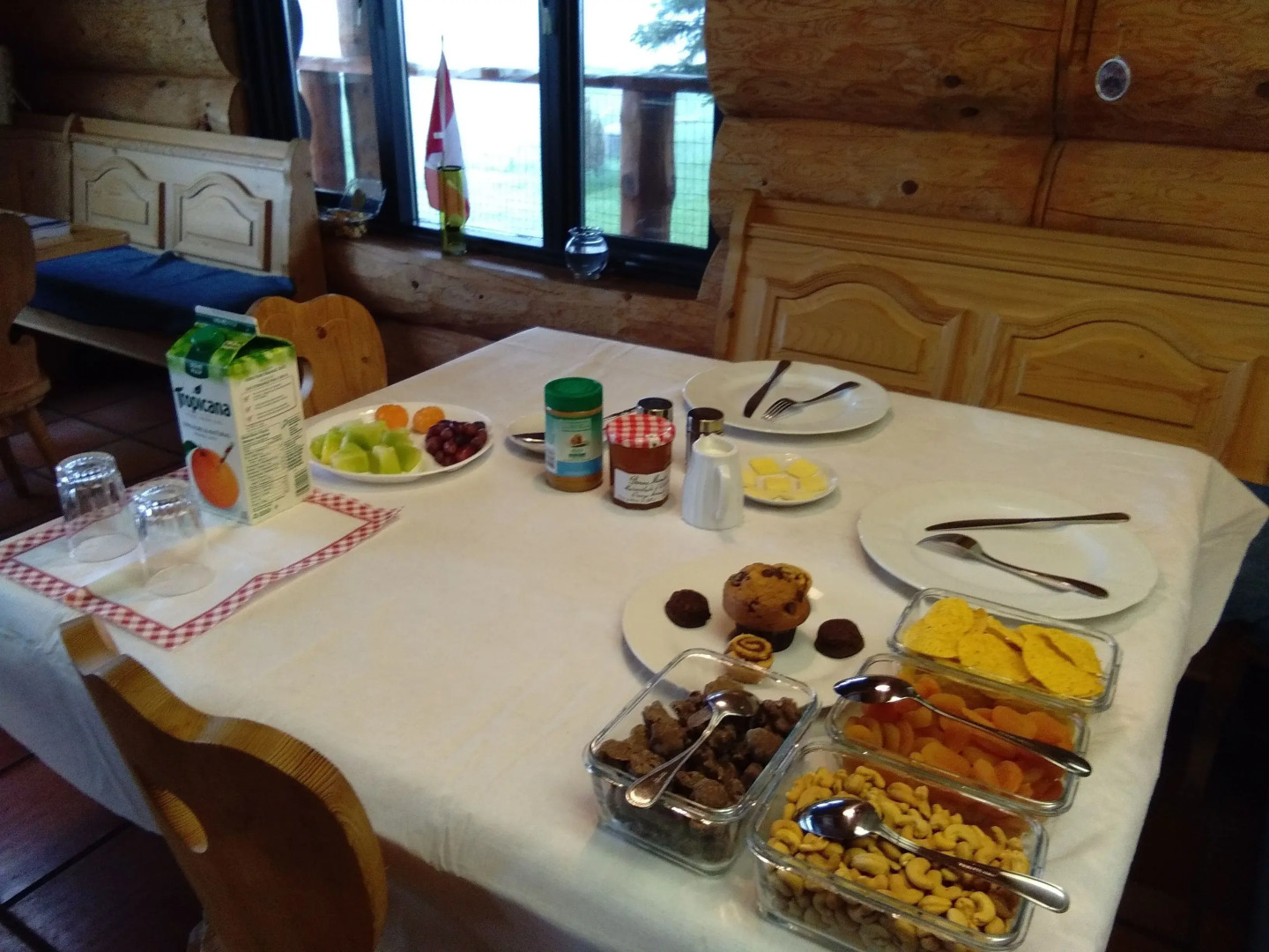 Cariboo Log Guest House