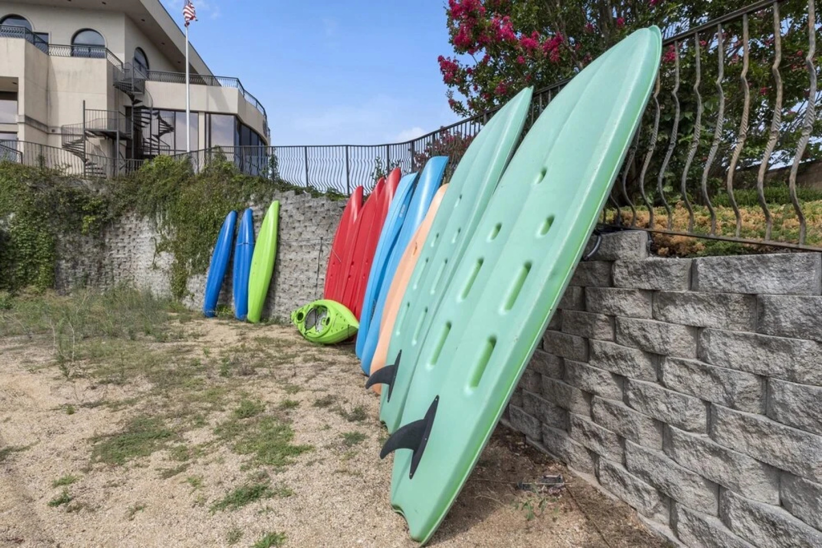 1 Bedroom Lake View Villa - Unit 508