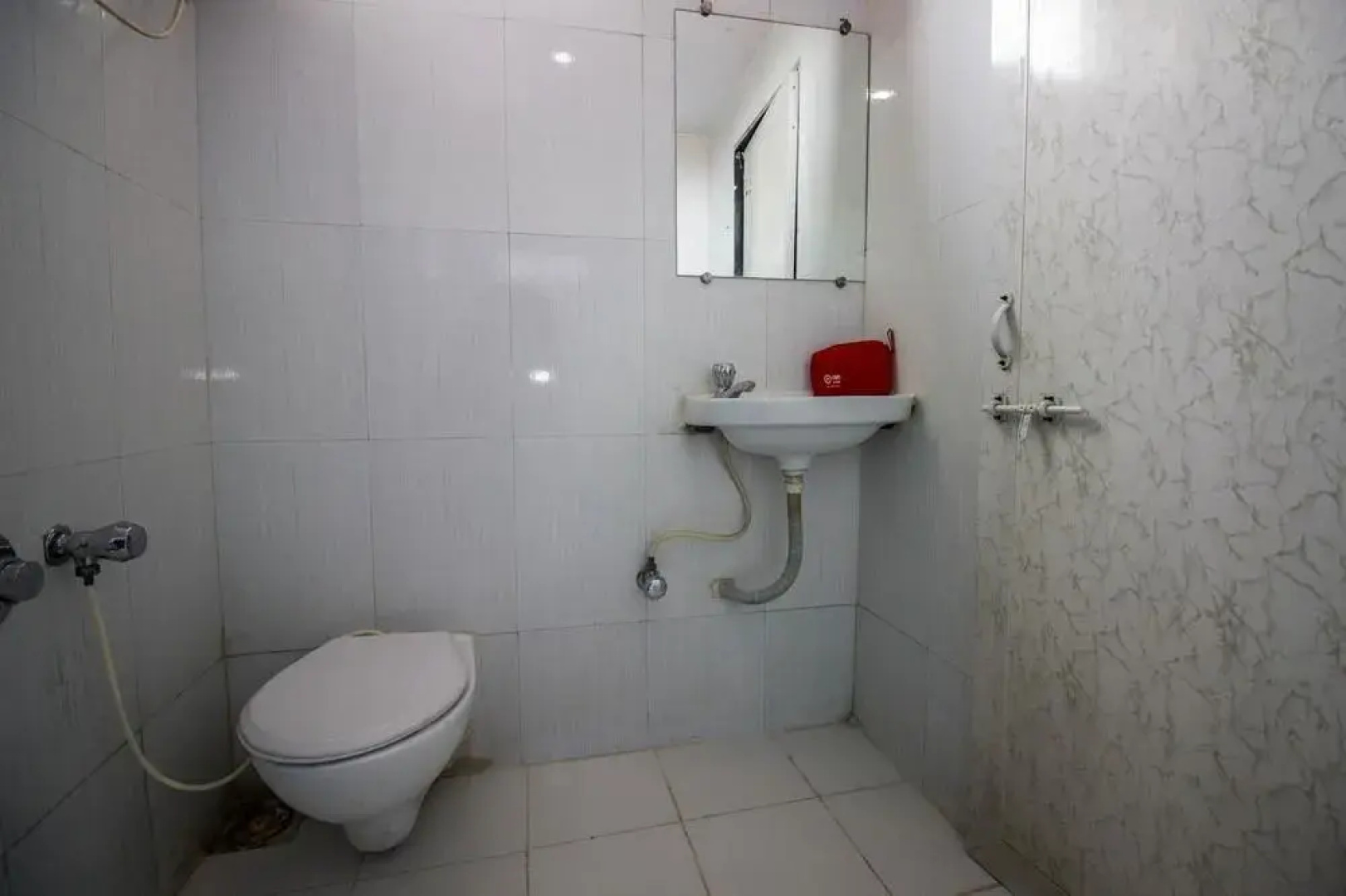 OYO Rooms Sola Bridge SG Highway