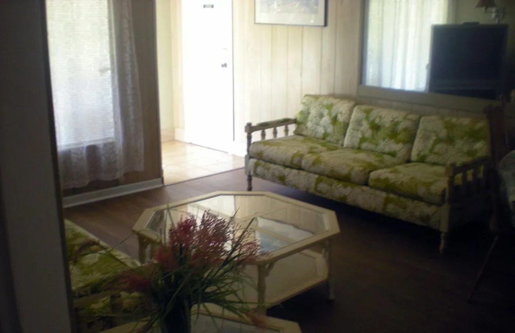 Beach House Motel