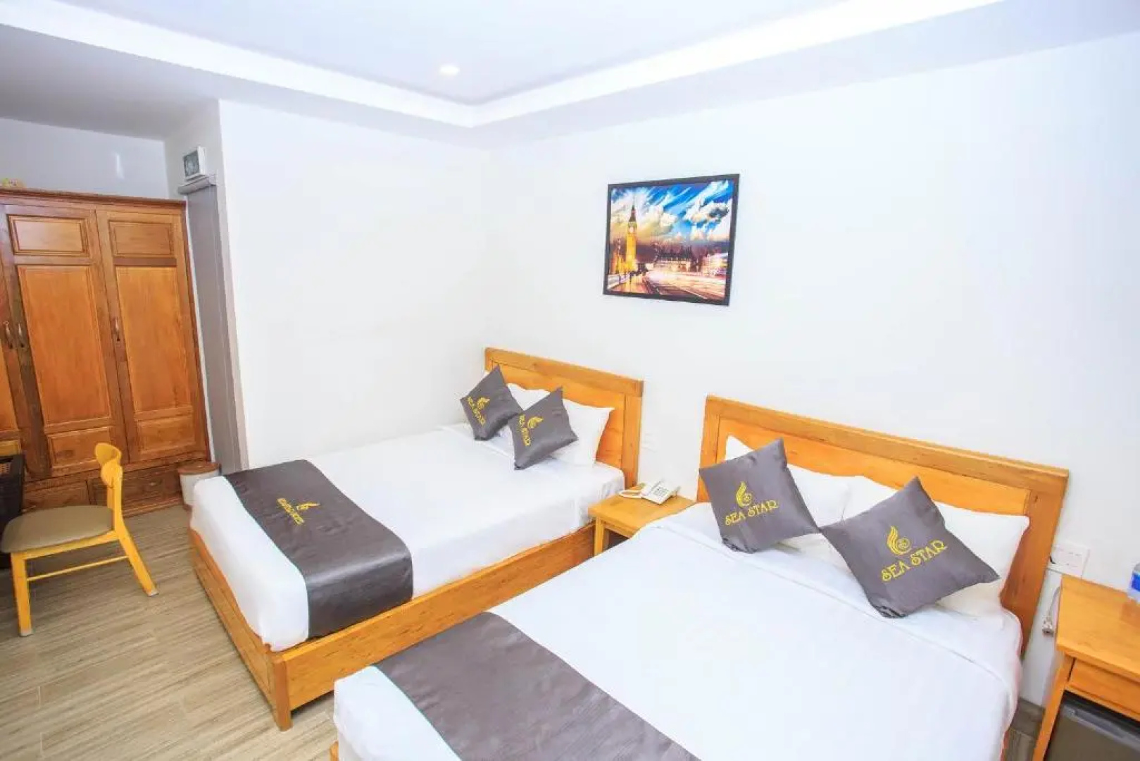 Sea Star Hotel