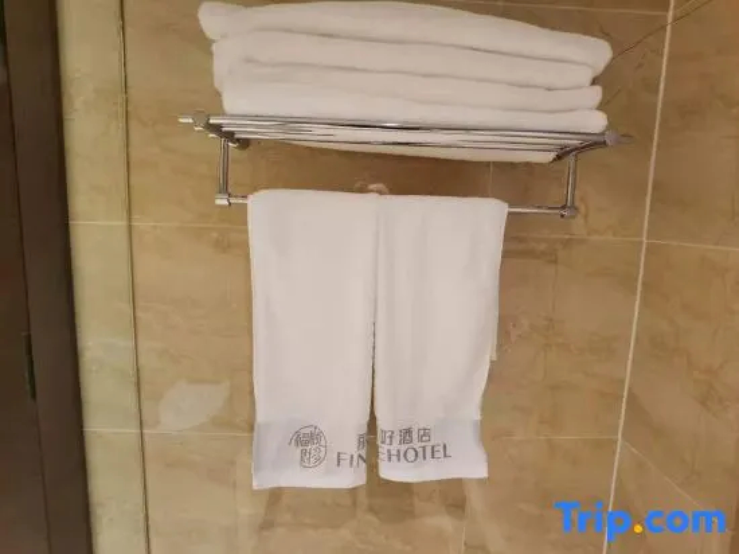Fushun Caiduo Hotel