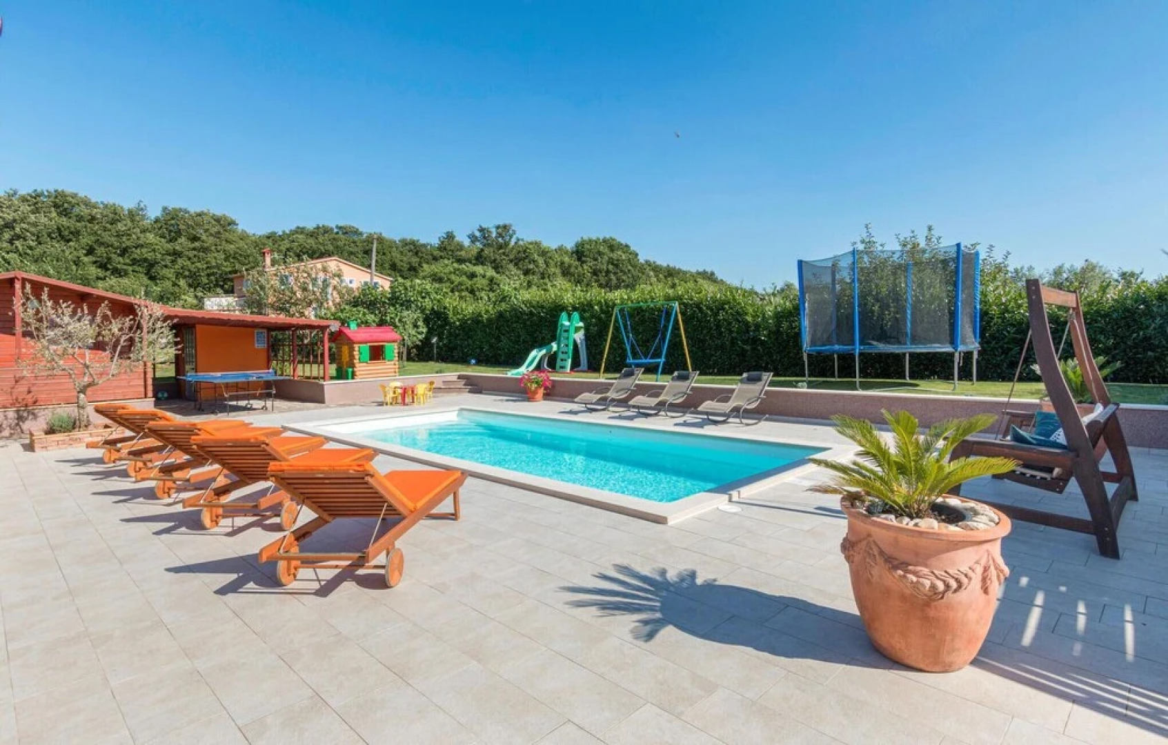 Awesome Home in Loborika With Wifi and 4 Bedrooms