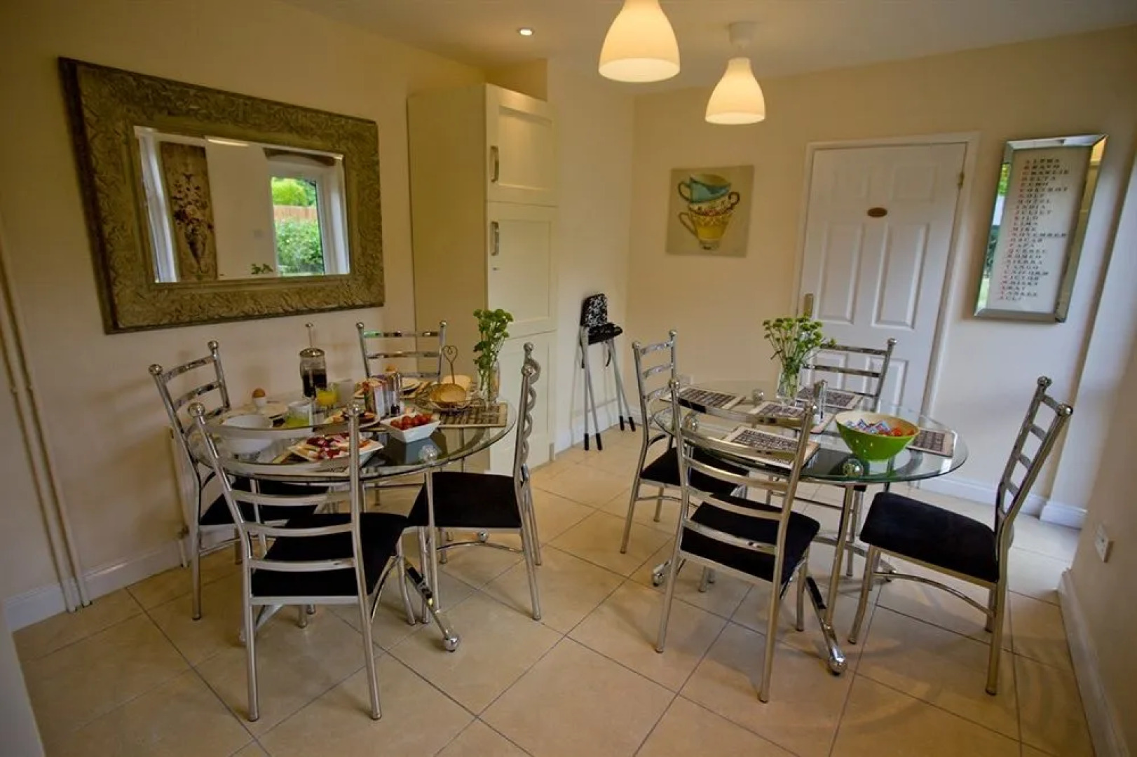 Innocence Rooms West