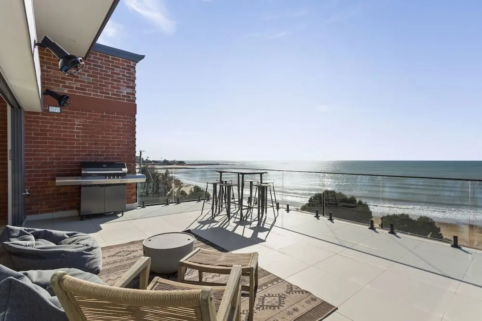 Novo Luxury Apartment