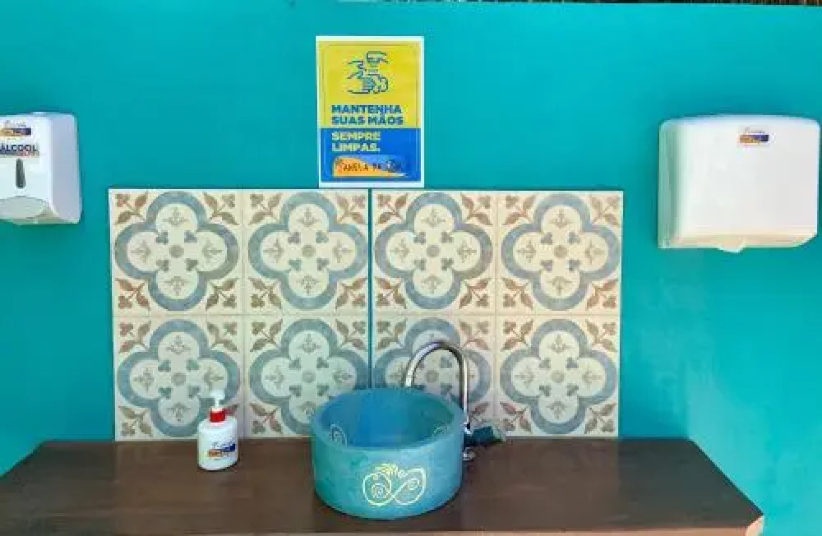 Pousada Janela da Cor