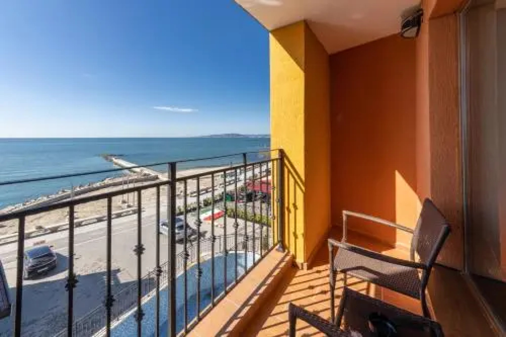 Supreme Beach Apartments