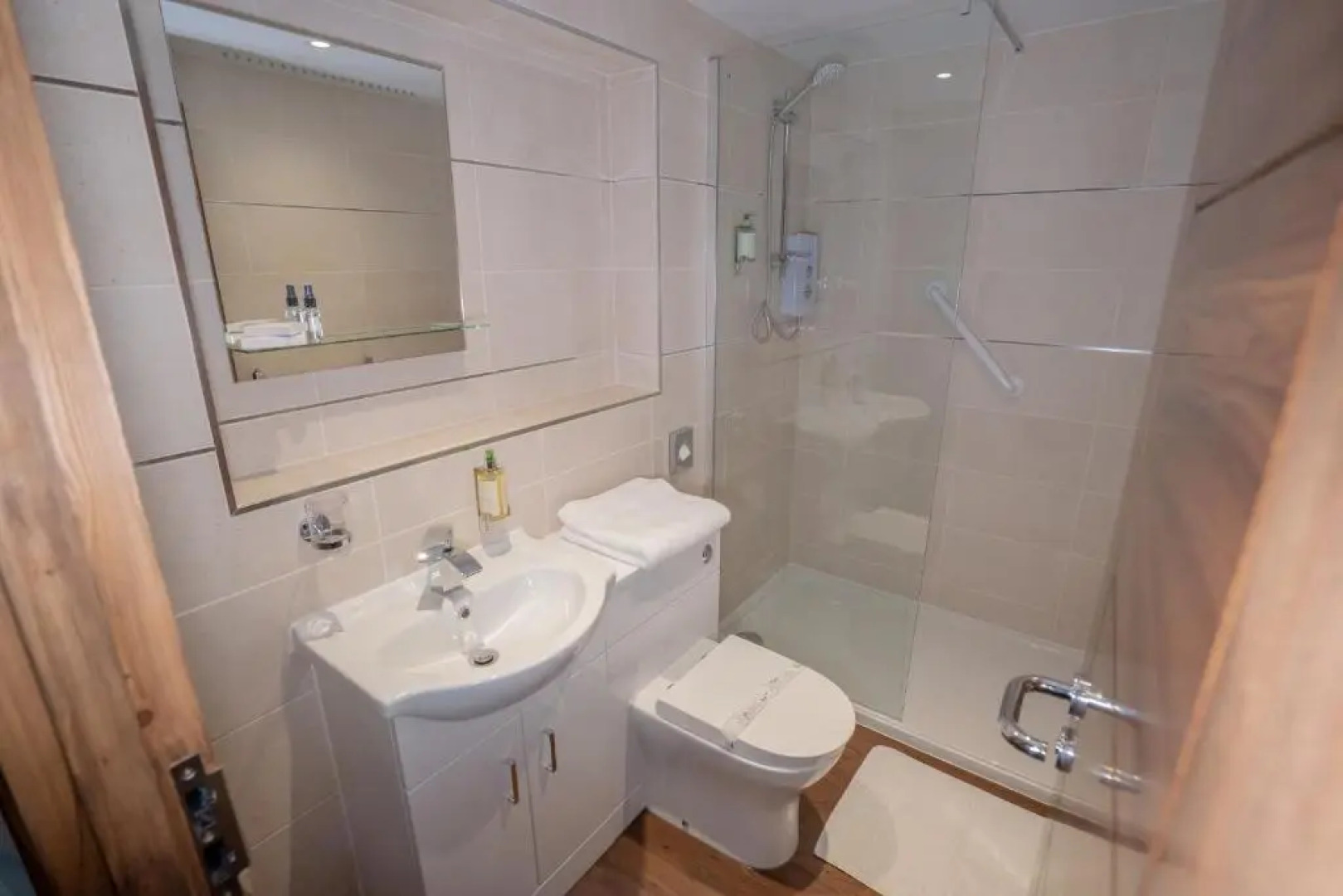 Bond Street Apartments