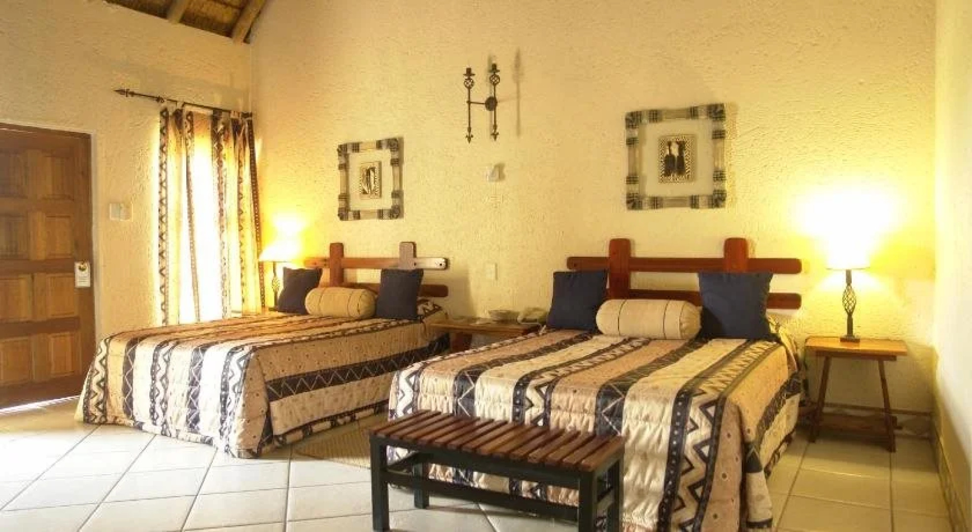 Amanzingwe Lodge Conference Centre & Spa