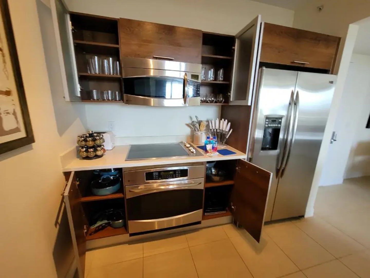 2br2bd, Downtown, Cal King