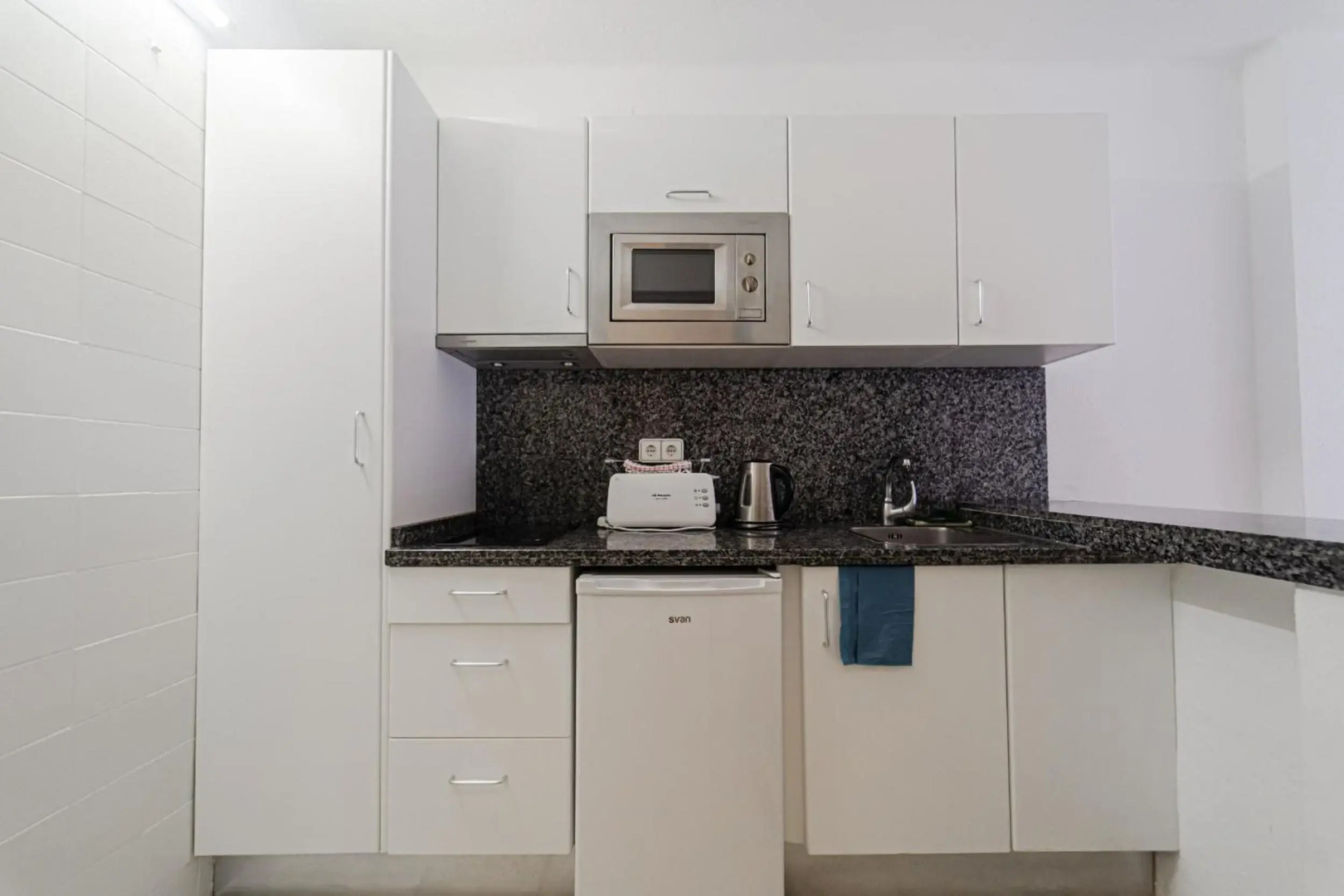 El Cortijo Apartments