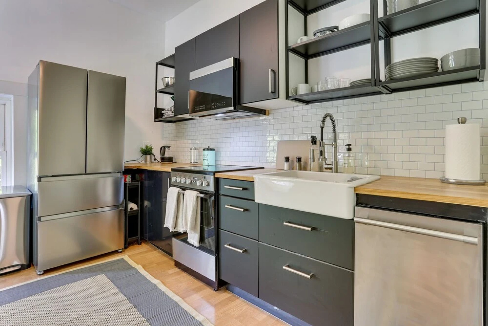 Quaint Goshen Apartment w/ Patio!