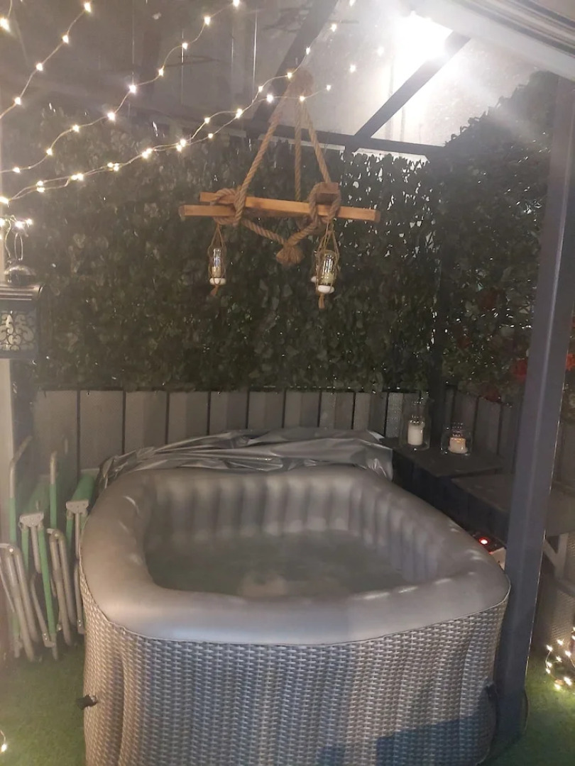 Charming 2-bed Apartment in Eastleigh