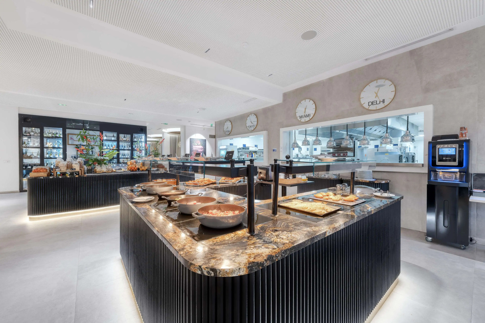 Golden Tulip Lyon Ouest Techlid - Hotel and Spa