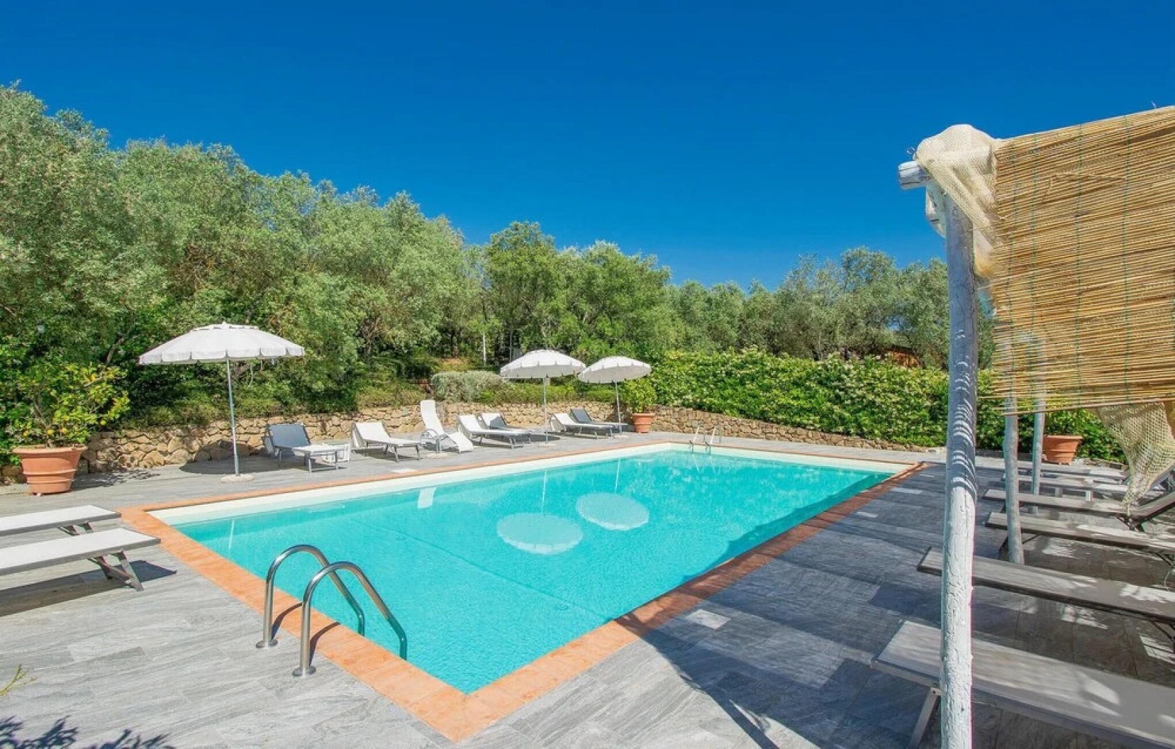 Amazing Apartment in Lamporecchio With Sauna, Wifi and Indoor Swimming Pool