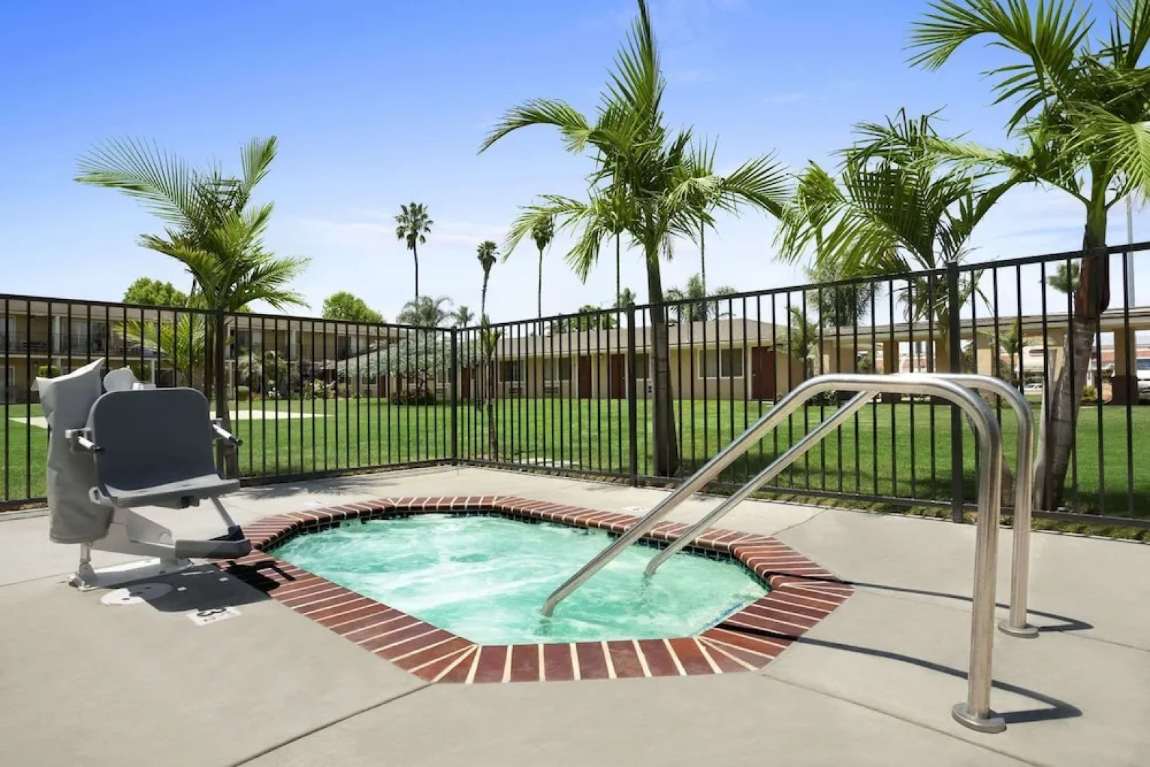 Travelodge Santa Maria