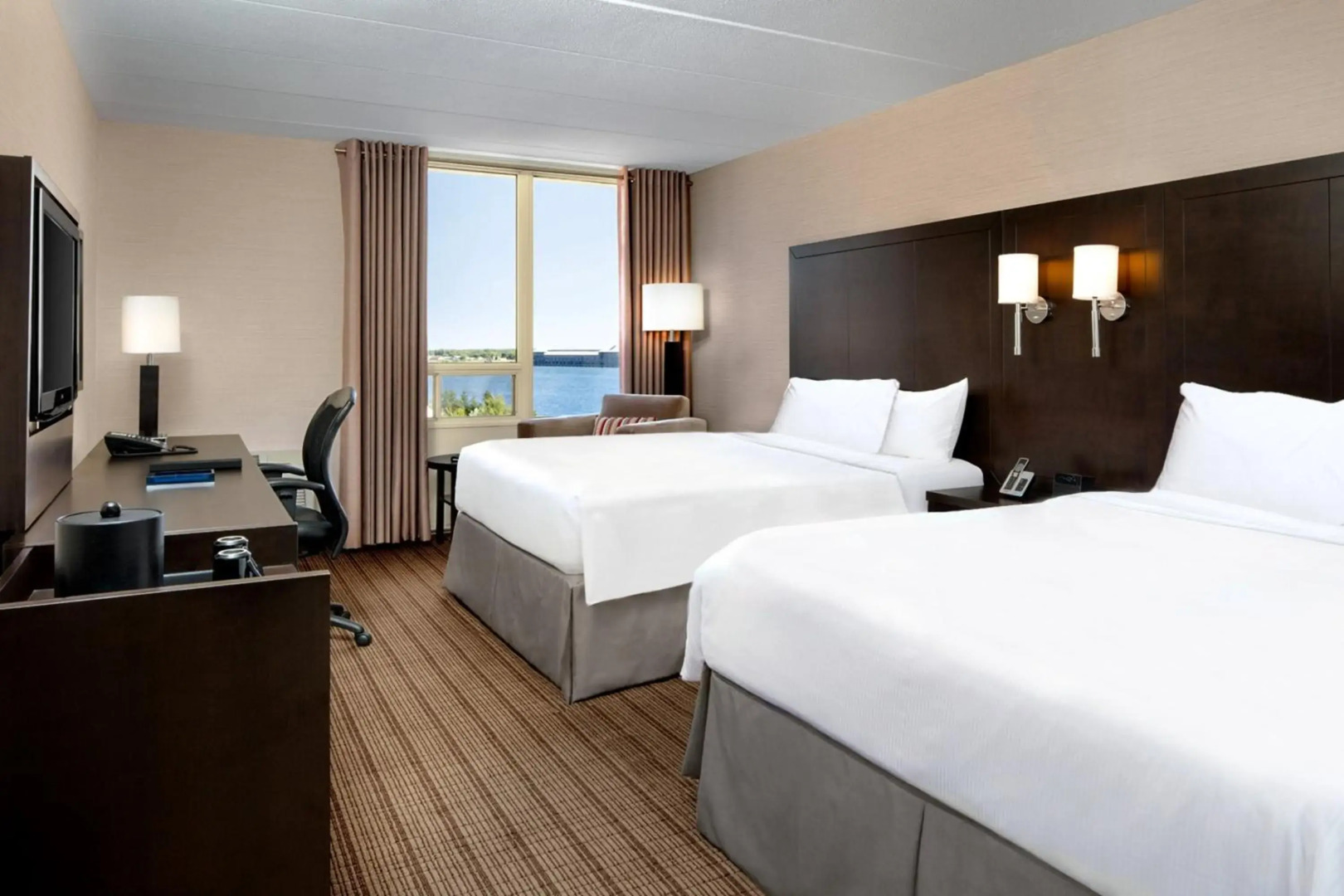 Delta Hotels by Marriott Sault Ste. Marie Waterfront