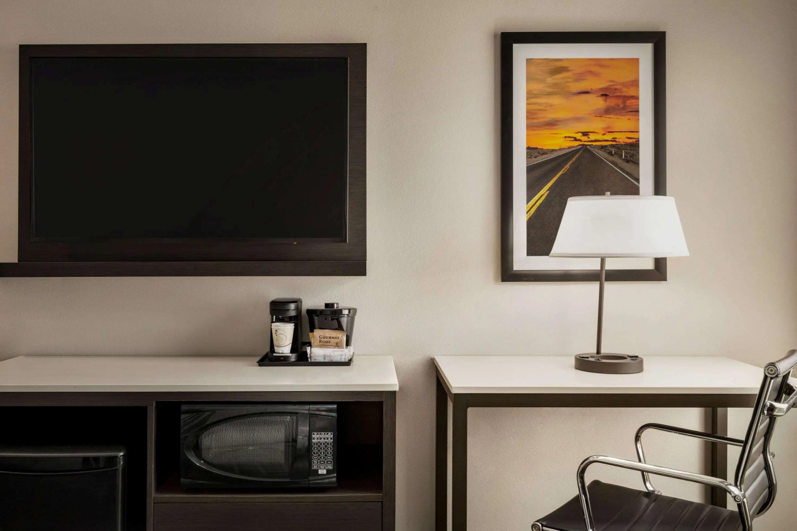 La Quinta Inn & Suites by Wyndham San Bernardino