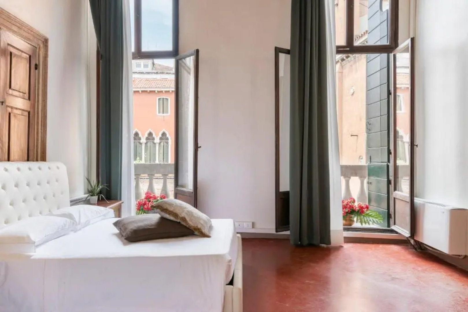 Venice Luxury Apartments