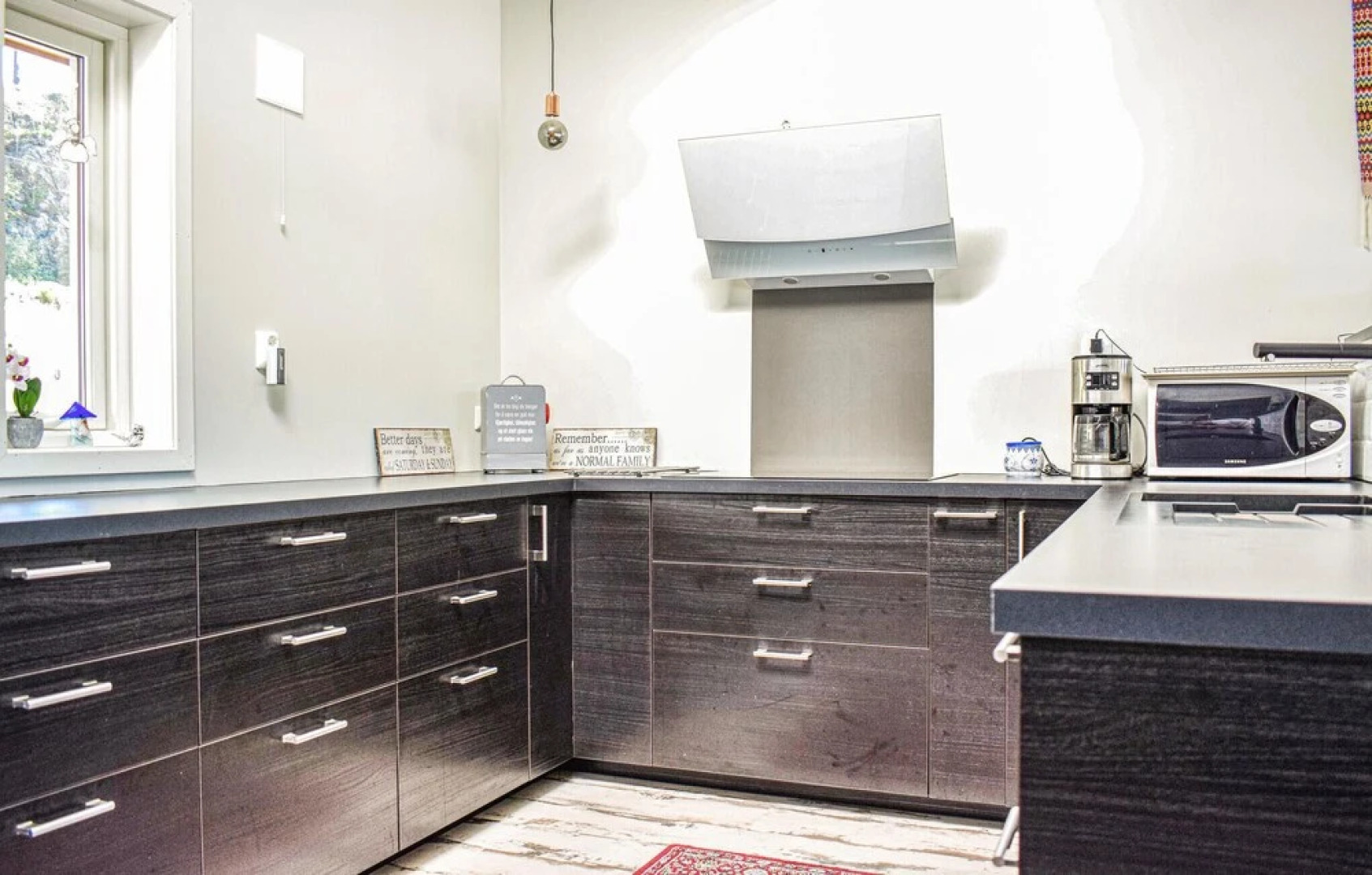 Nice Home in Etne With 5 Bedrooms and Wifi