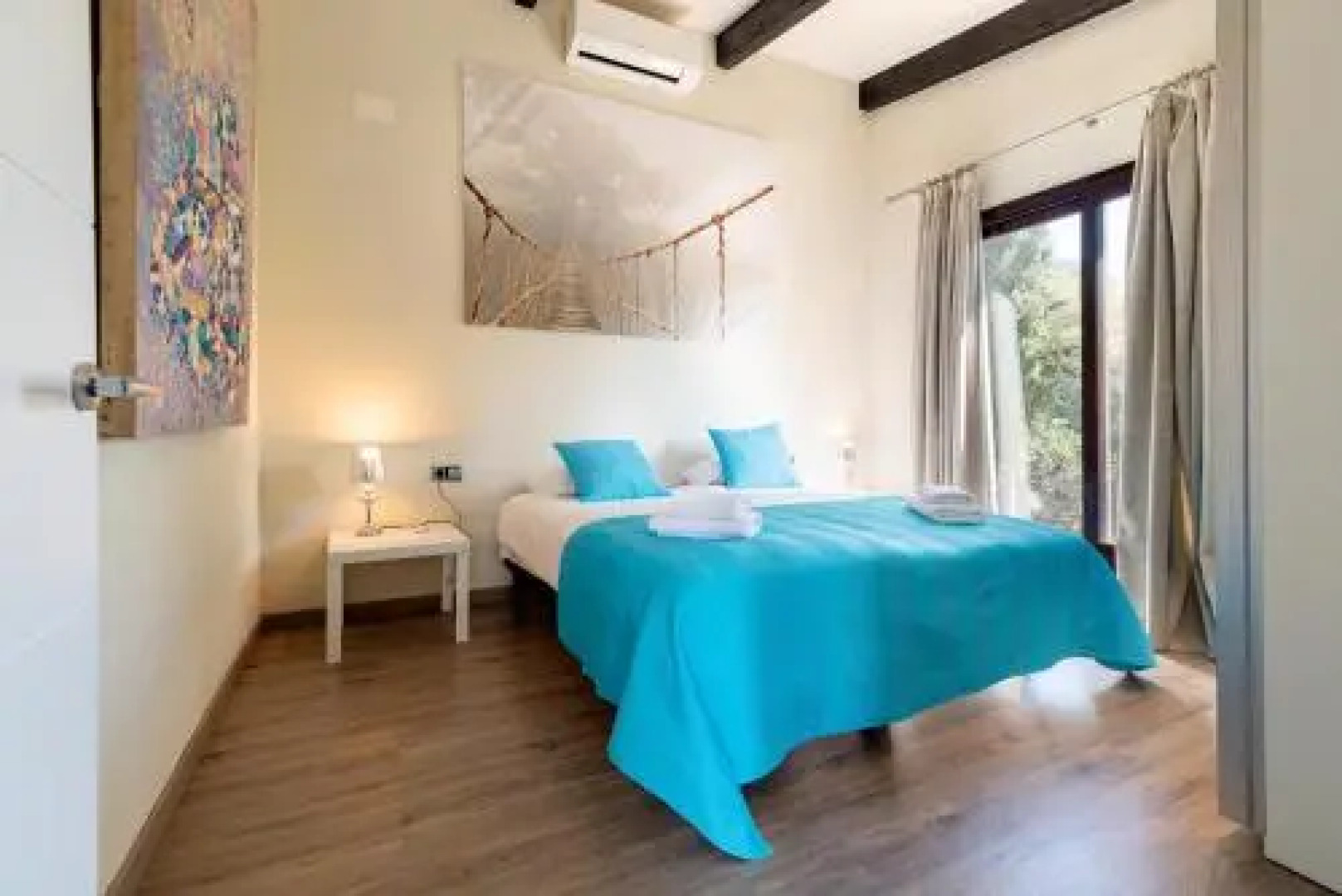 Villa Palmera, paradise near Barcelona, luxurious villa, comfortably sleeping 22