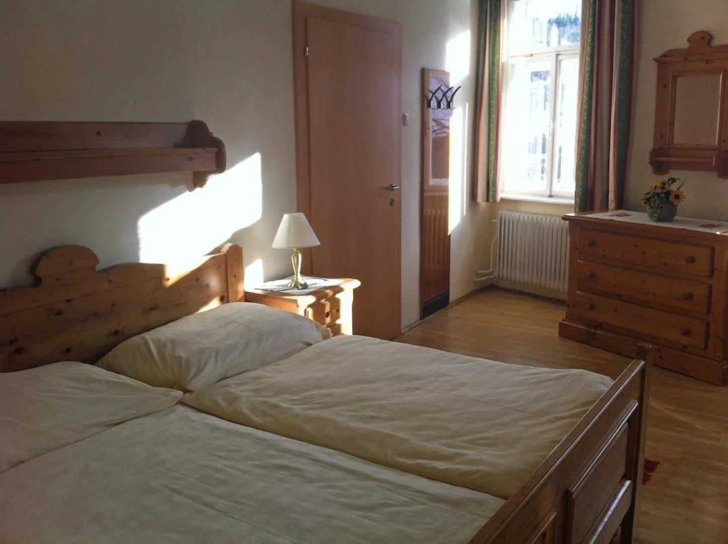 Gasthof Zum Niederhaus - Familie Perthold