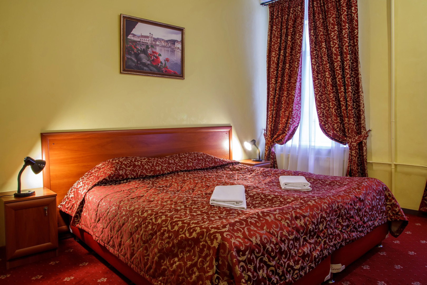 Альтбург на Греческом