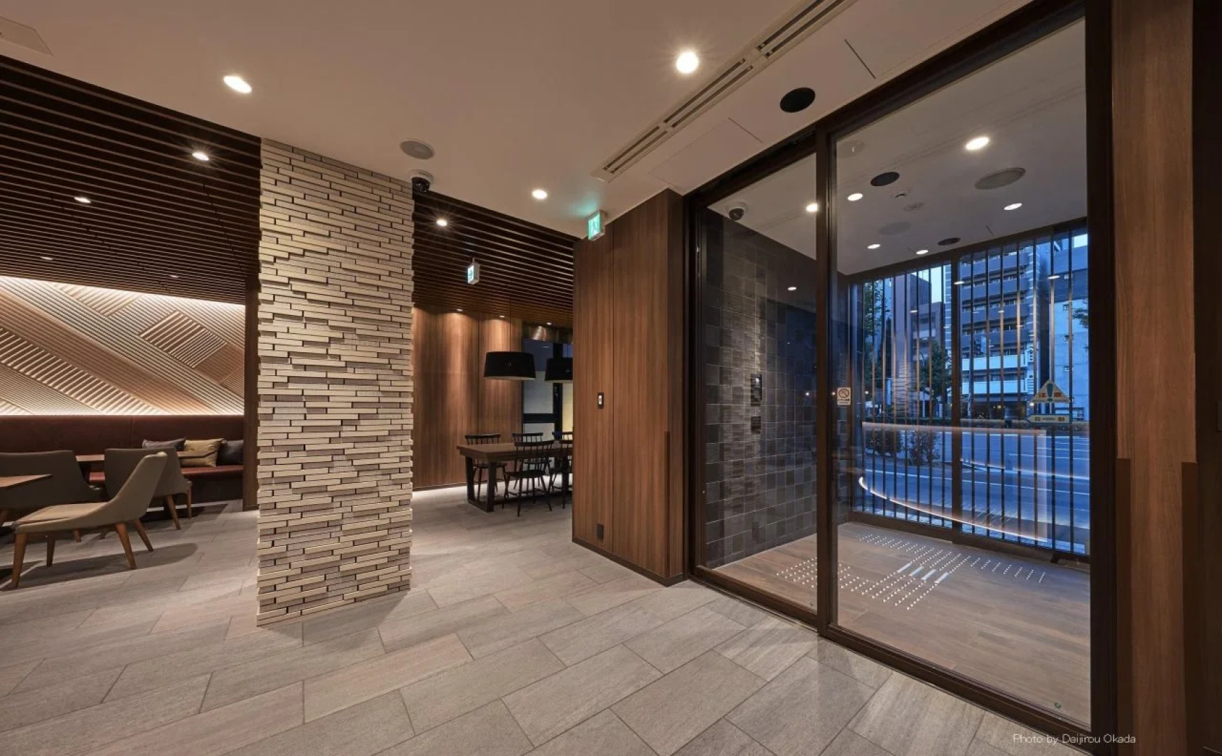 The Hedistar Hotel Kyoto Nijo Comic&Books